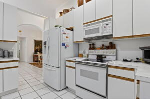 Boca Raton, Florida, 33433, United States, 2 Bedrooms Bedrooms, ,2 BathroomsBathrooms,Residential,For Sale,1921659