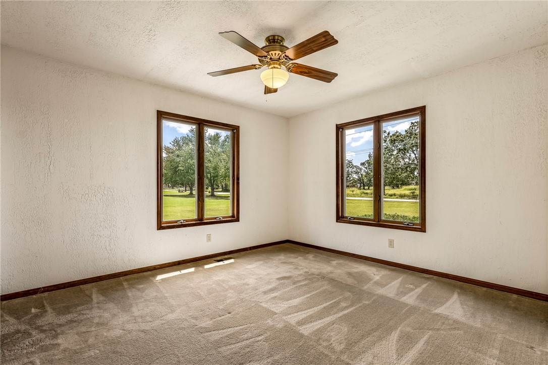 Lowell, Arkansas, 72745, United States, 4 Bedrooms Bedrooms, ,2 BathroomsBathrooms,Residential,For Sale,1932049