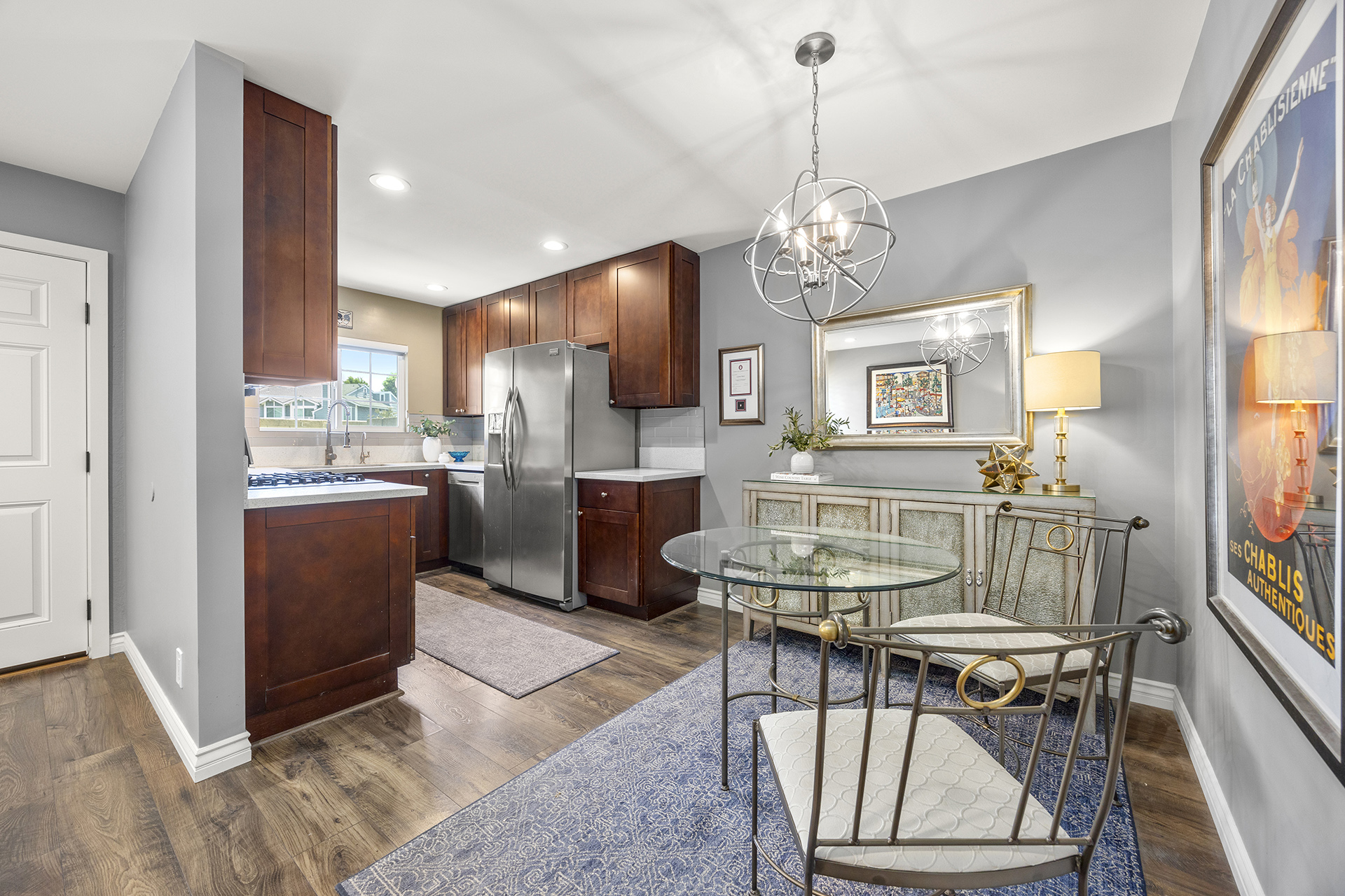 Anaheim, California, 92801, United States, 3 Bedrooms Bedrooms, ,3 BathroomsBathrooms,Residential,For Sale,1878361