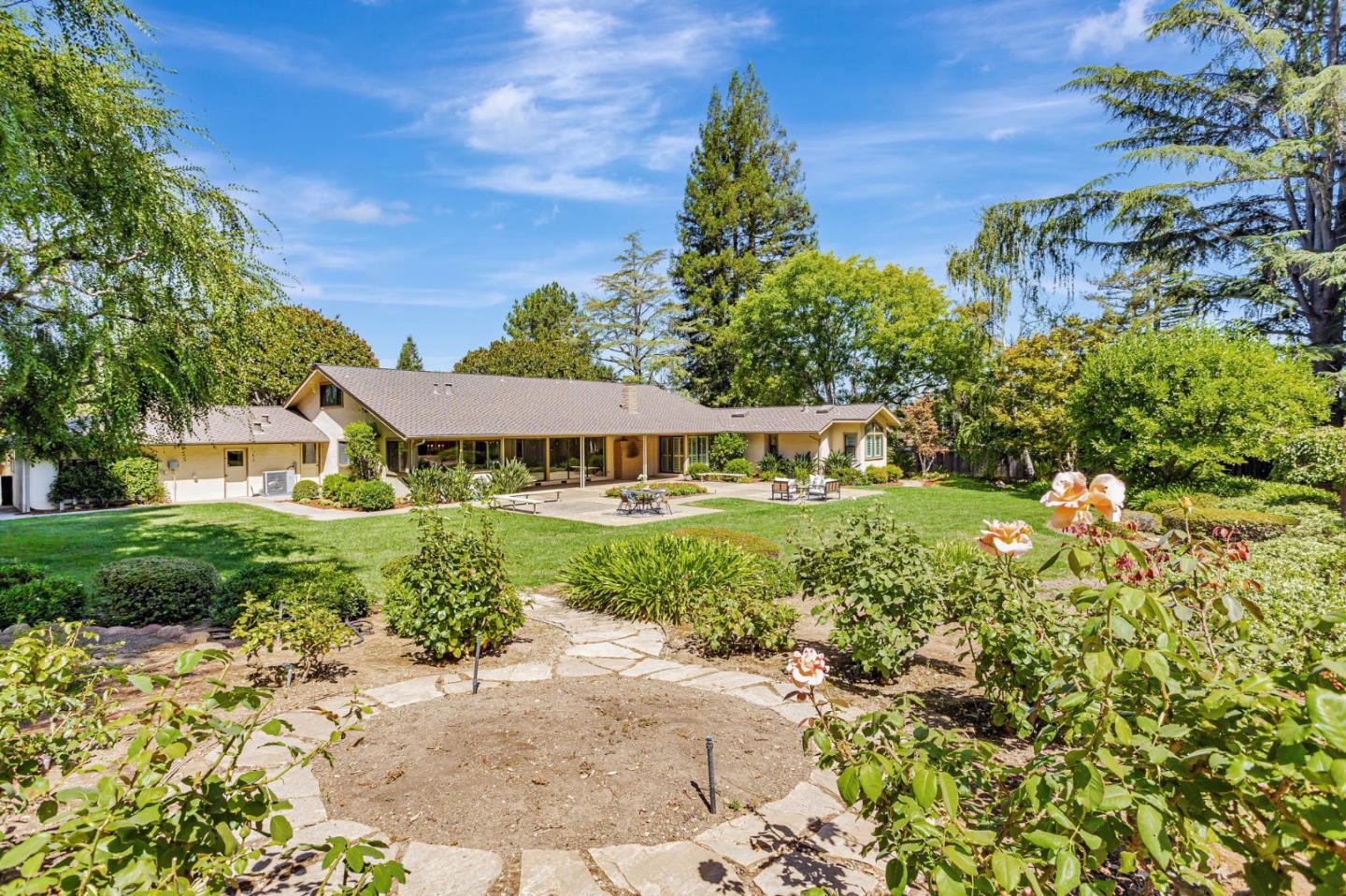 Saratoga, California, 95070, United States, 4 Bedrooms Bedrooms, ,4 BathroomsBathrooms,Residential,For Sale,1942140