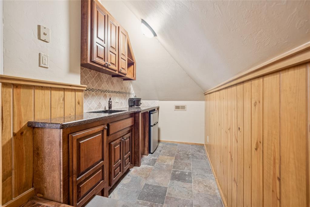 Edmond, Oklahoma, 73013, United States, 4 Bedrooms Bedrooms, ,5 BathroomsBathrooms,Residential,For Sale,1912730