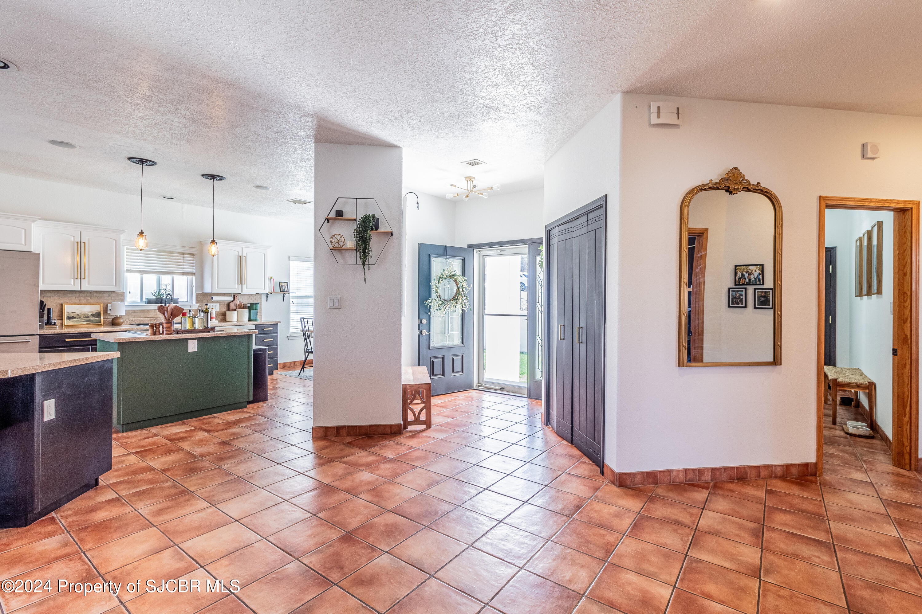 610 CERRILLOS Drive, Farmington, New Mexico, 87401, United States, 4 Bedrooms Bedrooms, ,4 BathroomsBathrooms,Residential,For Sale,610 CERRILLOS Drive,1623720
