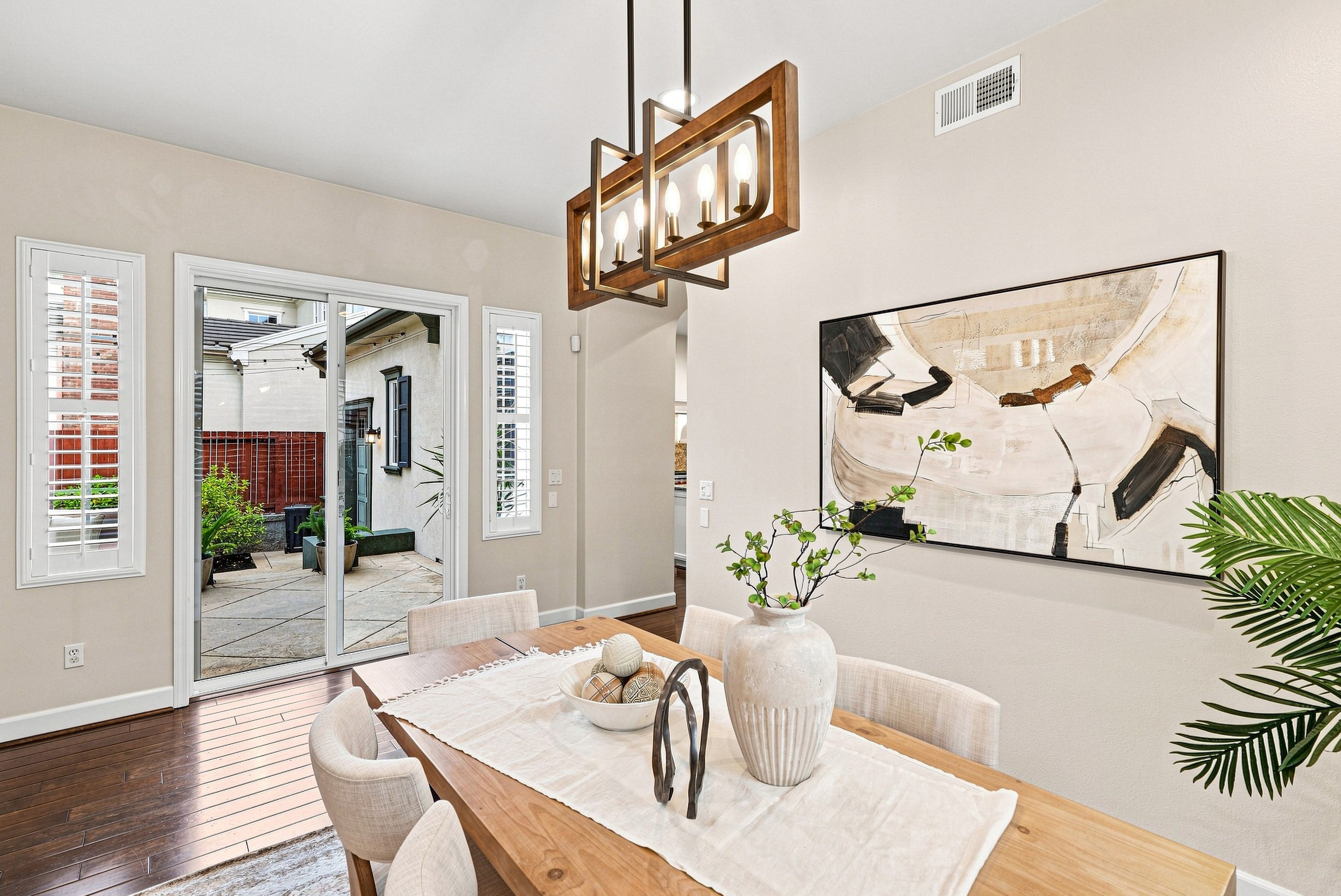  Exceptional Craftsmanship Meets Modern Luxury in Wendt Ranch - 物件實景
