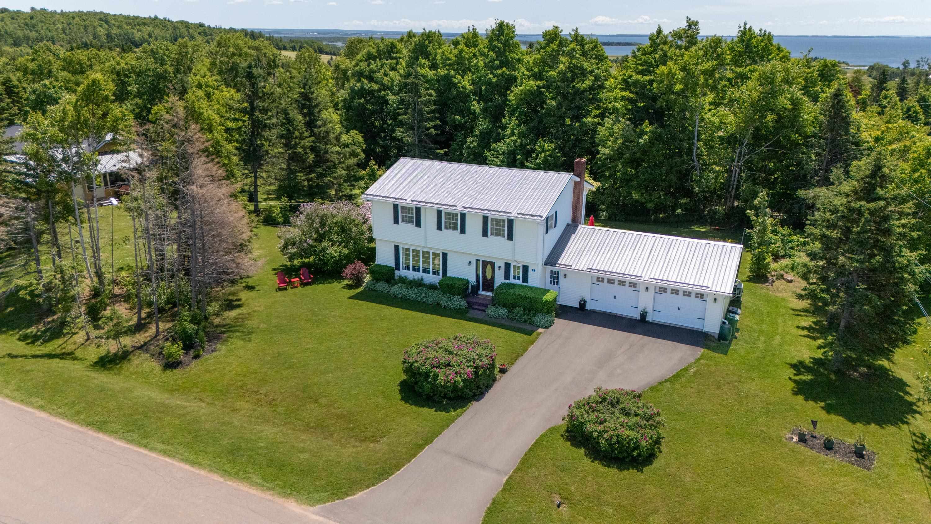 STRATFORD, Prince Edward Island, C1B 1K9, CA, 4 Bedrooms Bedrooms, ,3 BathroomsBathrooms,Residential,For Sale,1877529