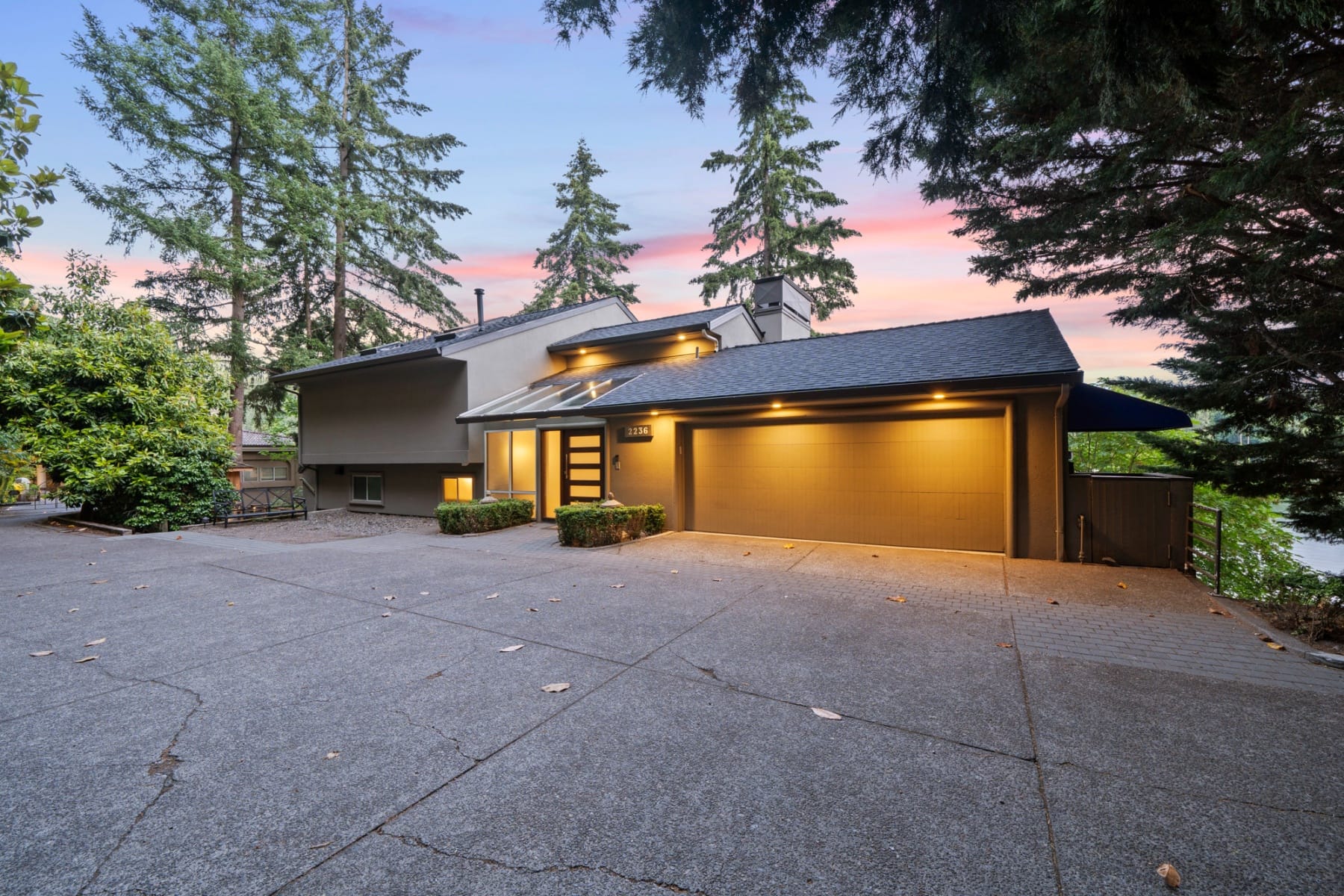 2236 SUMMIT CT Lake Oswego, OR 97034 - 物件實景