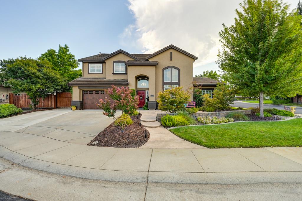 Roseville, California, 95747, United States, 6 Bedrooms Bedrooms, ,4 BathroomsBathrooms,Residential,For Sale,1940337