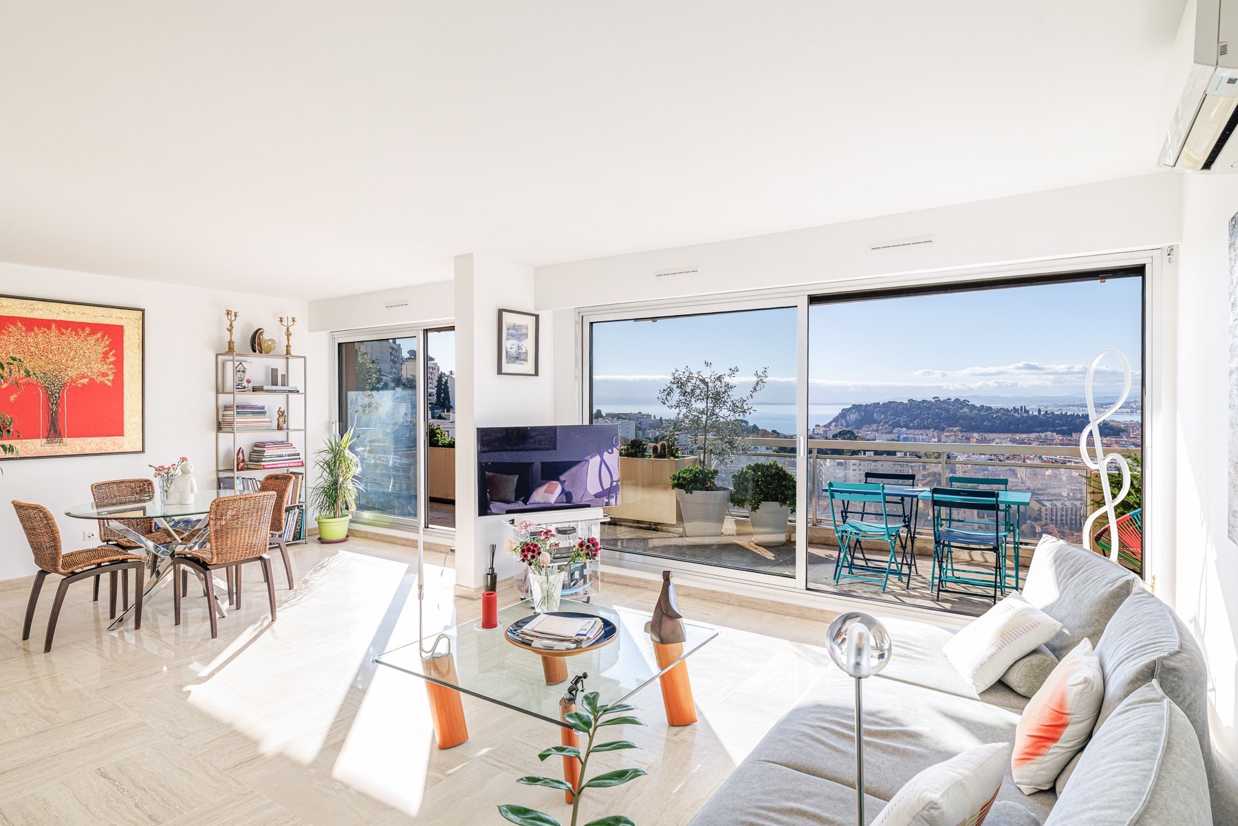  Top-floor 3-bedroom apartment with sea view and terrace, Mont-Alban, Nice - 物件實景