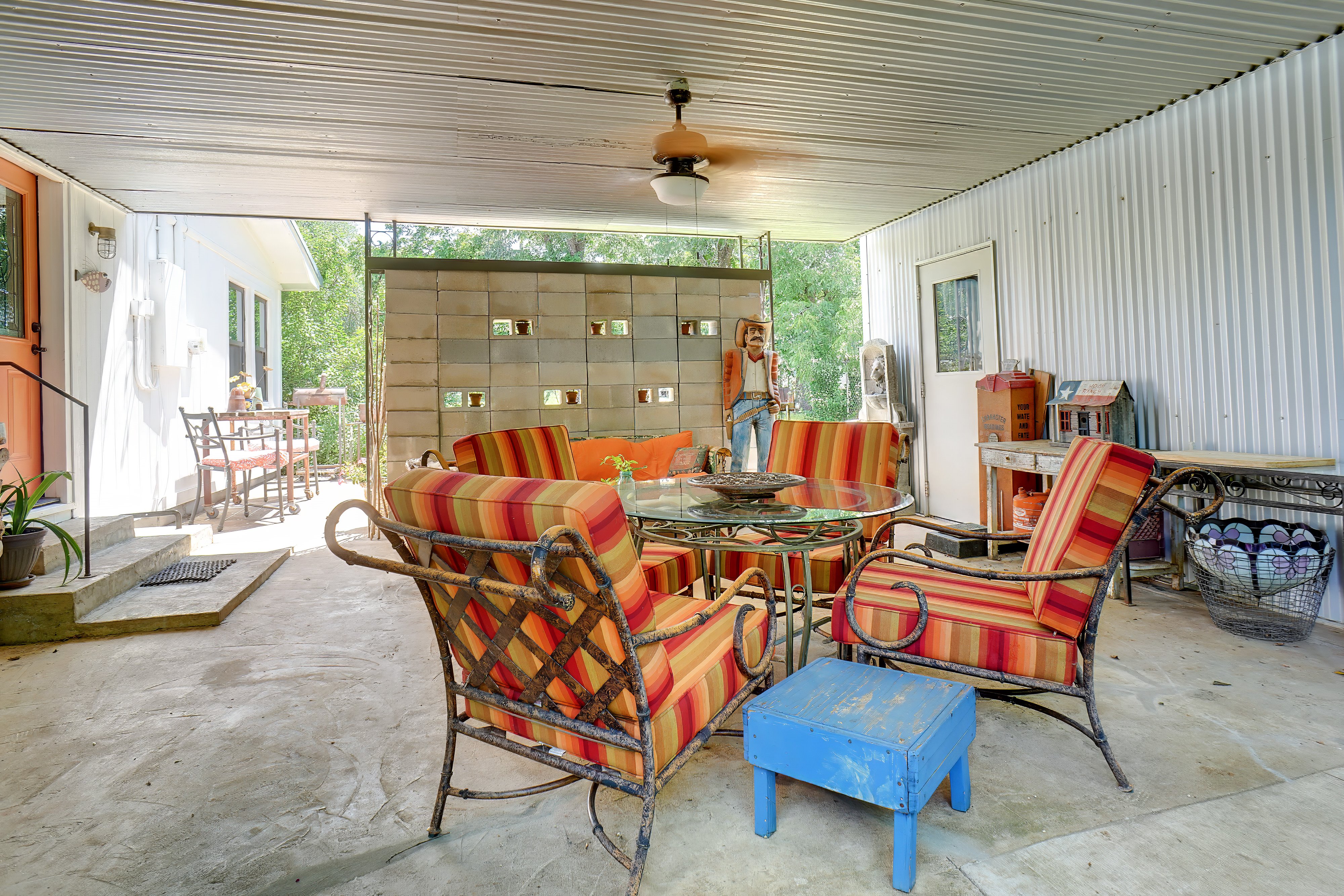 Lake Bridgeport, Texas, 76426, United States, 3 Bedrooms Bedrooms, ,3 BathroomsBathrooms,Residential,For Sale,1989947