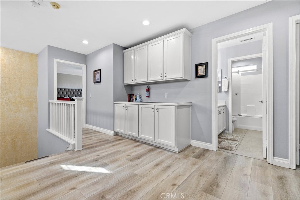 Indio, California, 92203, United States, 5 Bedrooms Bedrooms, ,3 BathroomsBathrooms,Residential,For Sale,1989302