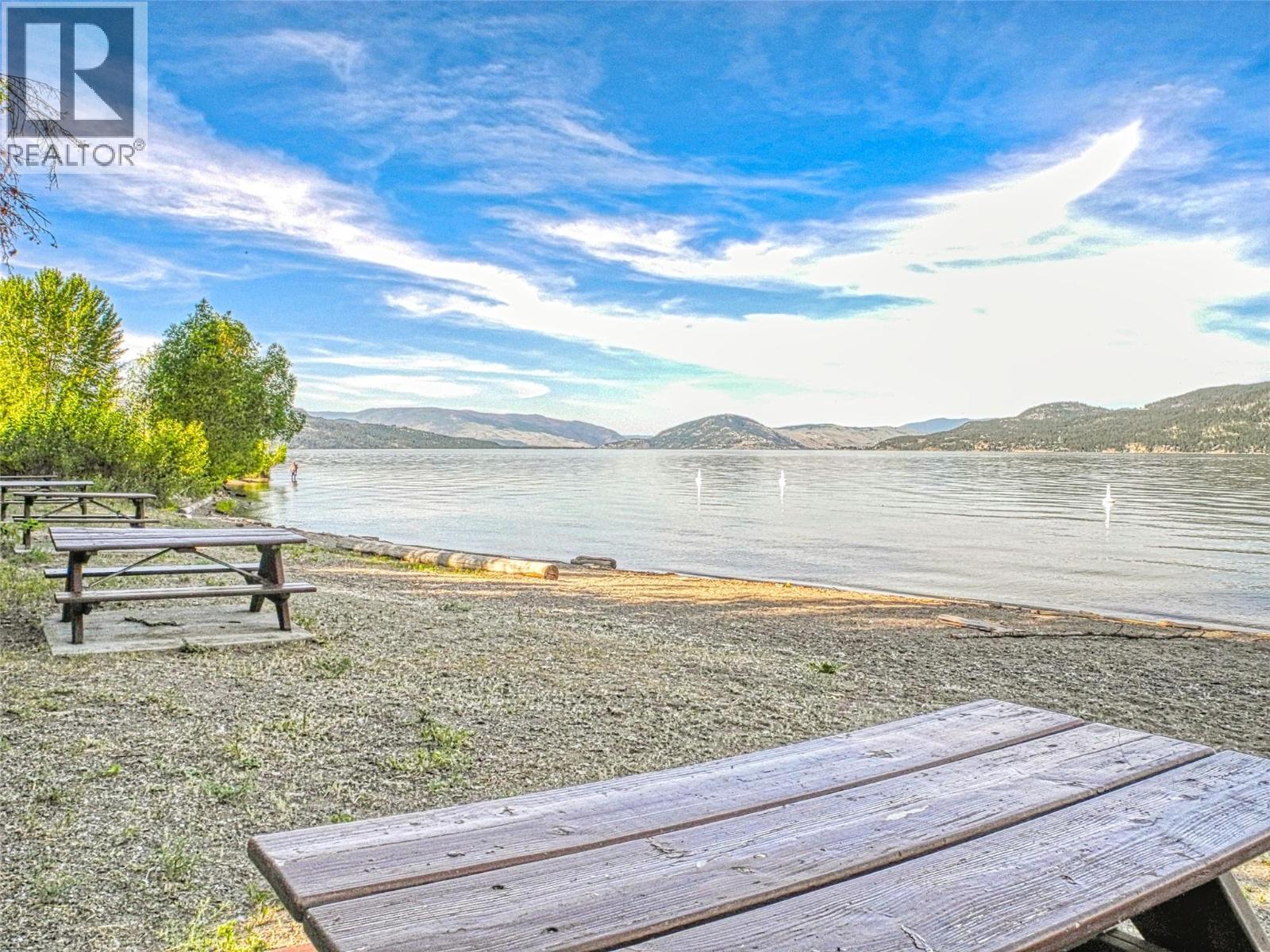 FINTRY, British Columbia, V1Z 3V1, CA, 4 Bedrooms Bedrooms, ,2 BathroomsBathrooms,Residential,For Sale,1950082