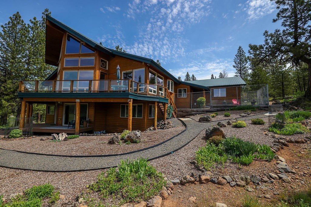 New Meadows, Idaho, 83654, United States, 3 Bedrooms Bedrooms, ,1 BathroomBathrooms,Residential,For Sale,1846350