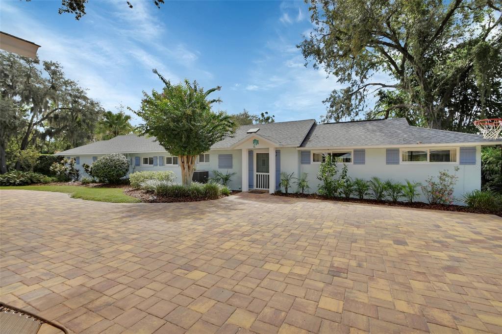 Deland, Florida, 32724, United States, 4 Bedrooms Bedrooms, ,2 BathroomsBathrooms,Residential,For Sale,1917244