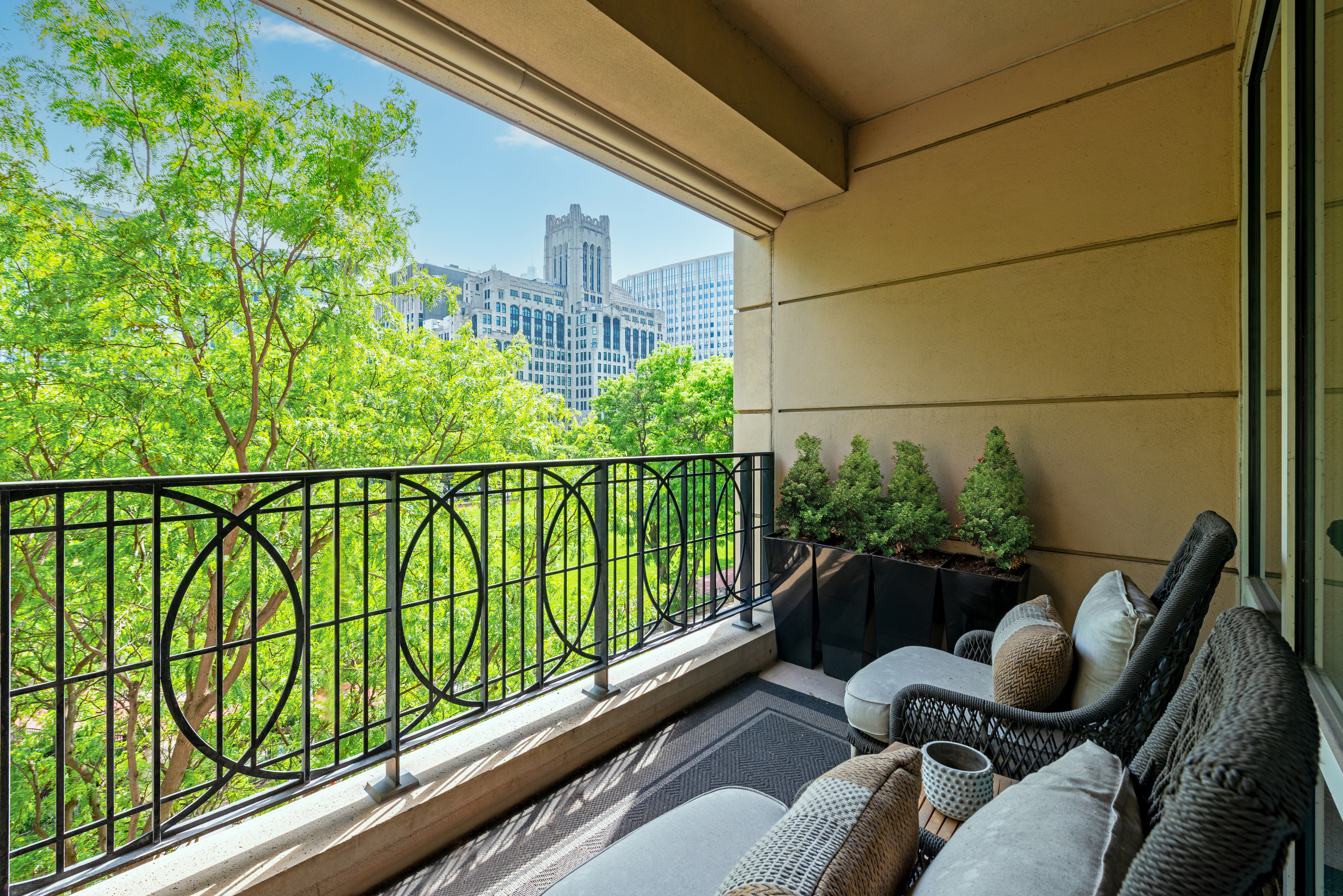  Rare Opportunity to Own One of Streeterville
