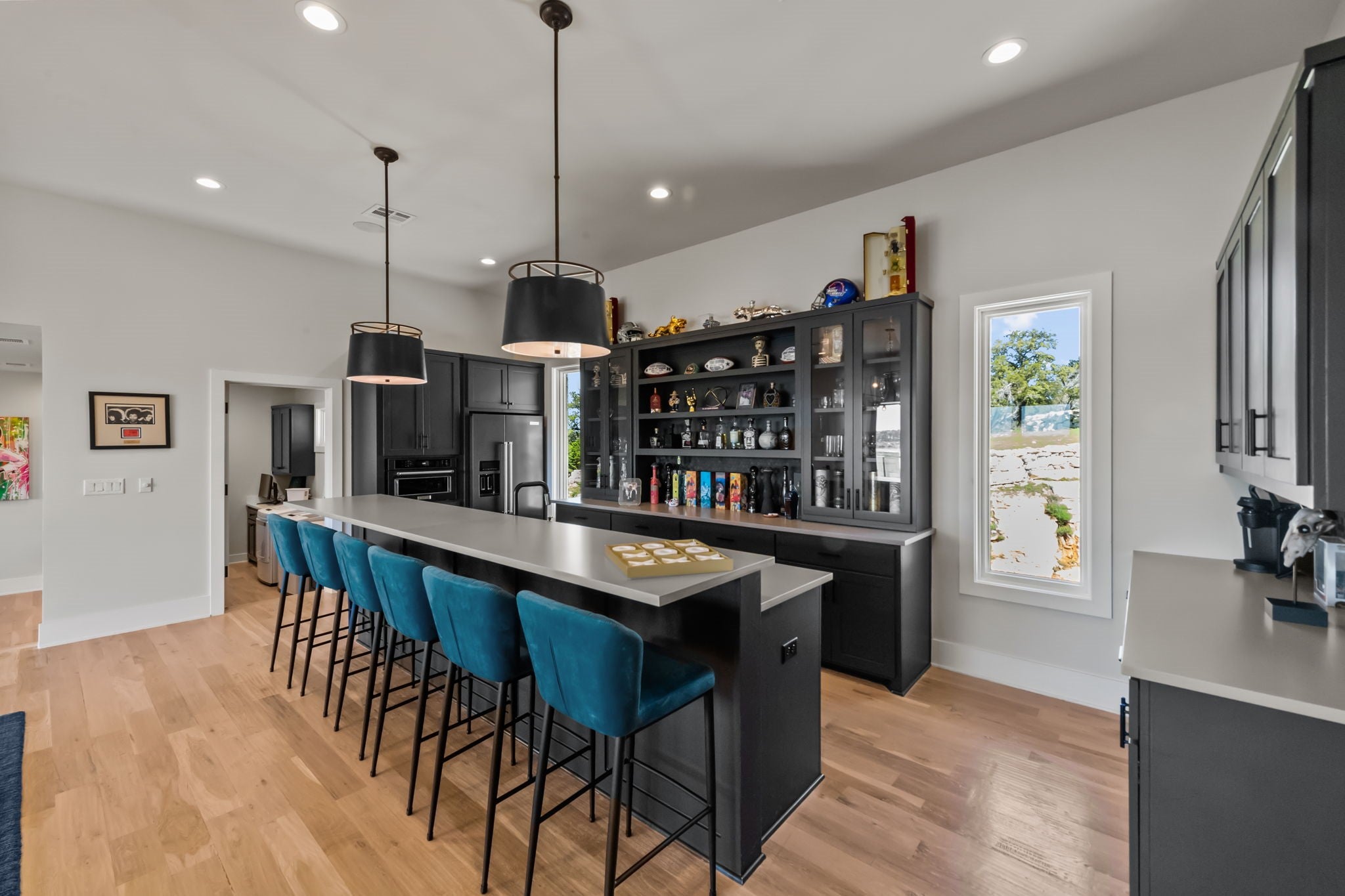 Graford, Texas, 76449, United States, 5 Bedrooms Bedrooms, ,7 BathroomsBathrooms,Residential,For Sale,1987325