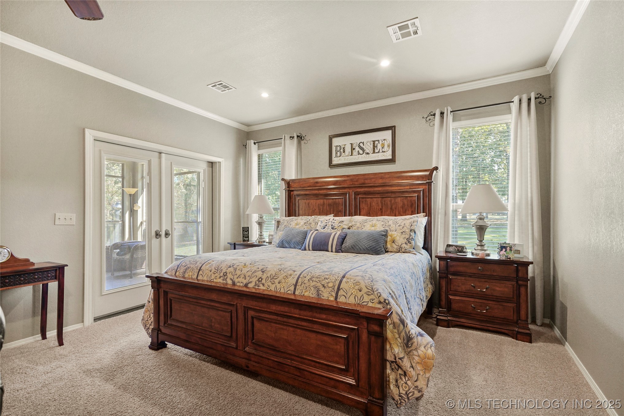 Catoosa, Oklahoma, 74015, United States, 3 Bedrooms Bedrooms, ,3 BathroomsBathrooms,Residential,For Sale,1987944