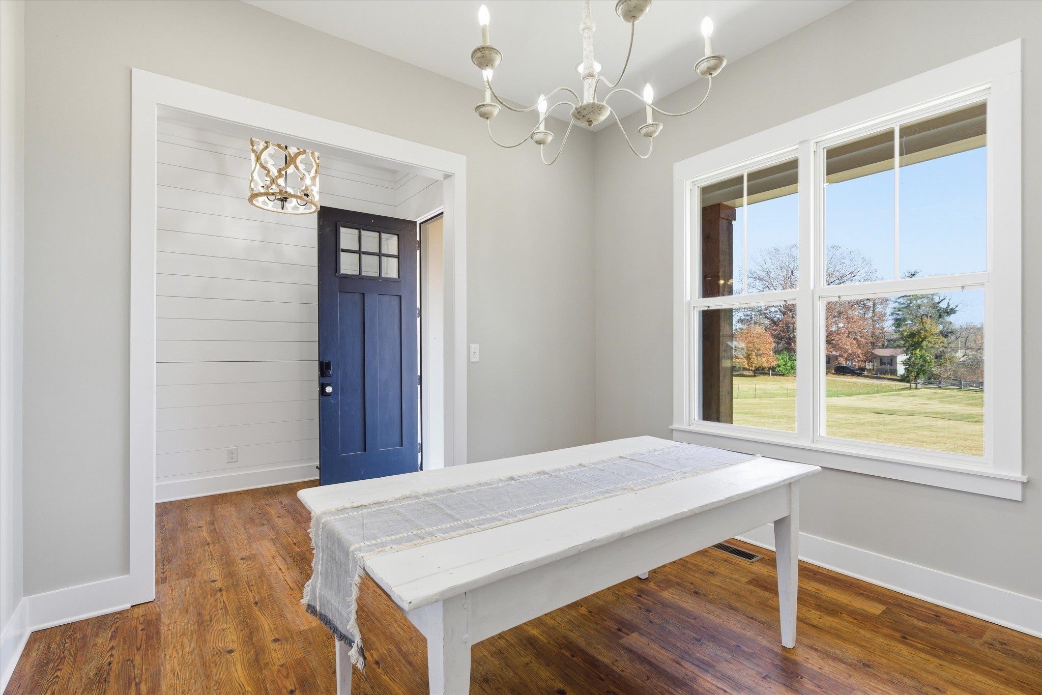 McMinnville, Tennessee, 37110, United States, 3 Bedrooms Bedrooms, ,2 BathroomsBathrooms,Residential,For Sale,2006562