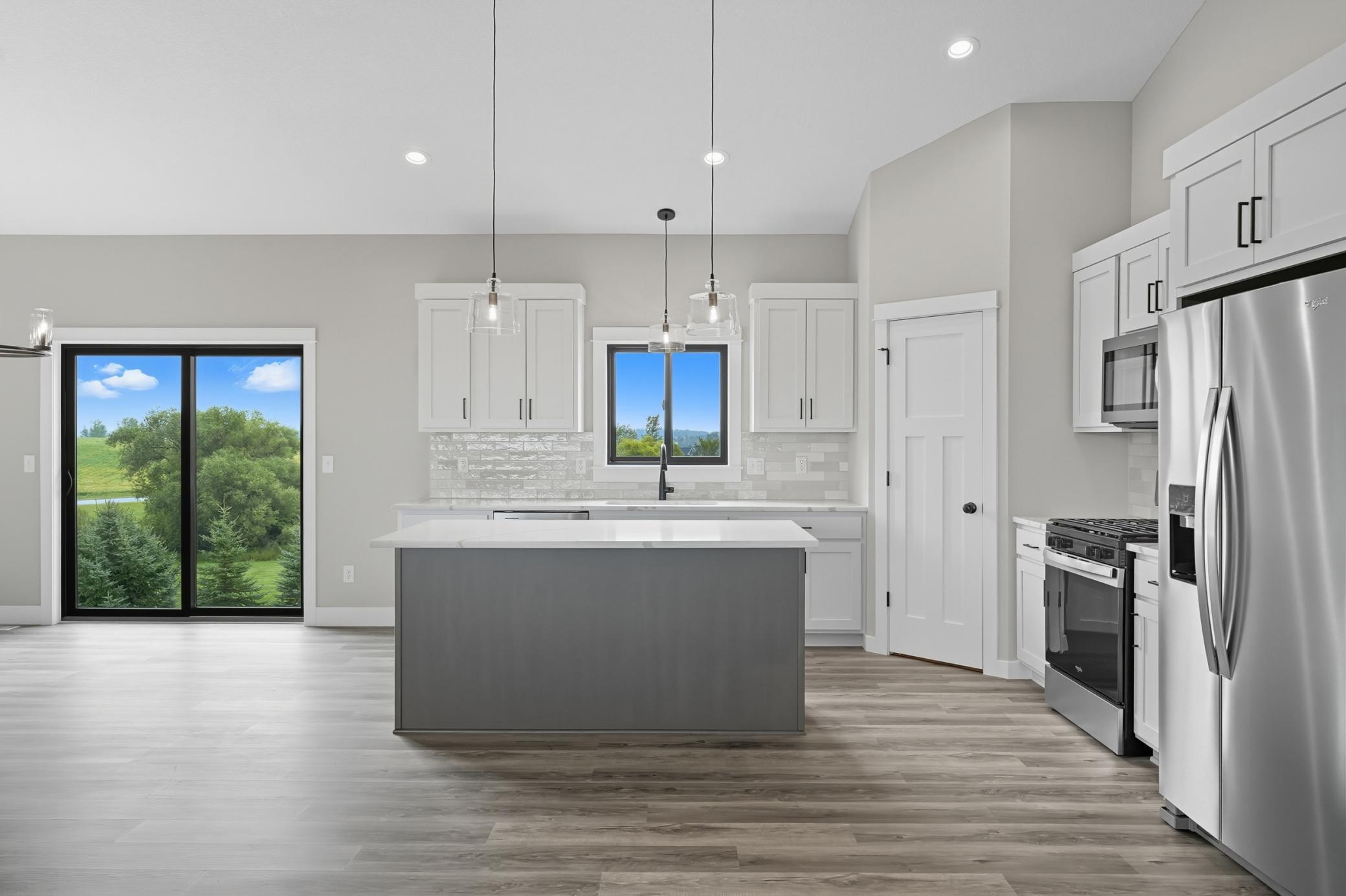 Hammond, Wisconsin, 54015, United States, 3 Bedrooms Bedrooms, ,2 BathroomsBathrooms,Residential,For Sale,1949825