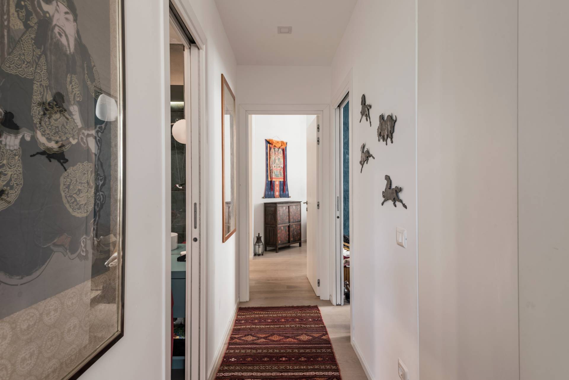 Roma, Roma, 00100, IT, 3 Bedrooms Bedrooms, ,3 BathroomsBathrooms,Residential,For Sale,1941715
