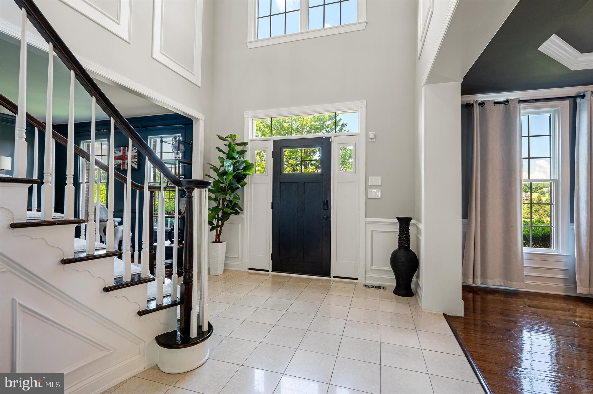 Leesburg, Virginia, 20175, United States, 4 Bedrooms Bedrooms, ,6 BathroomsBathrooms,Residential,For Sale,1975882