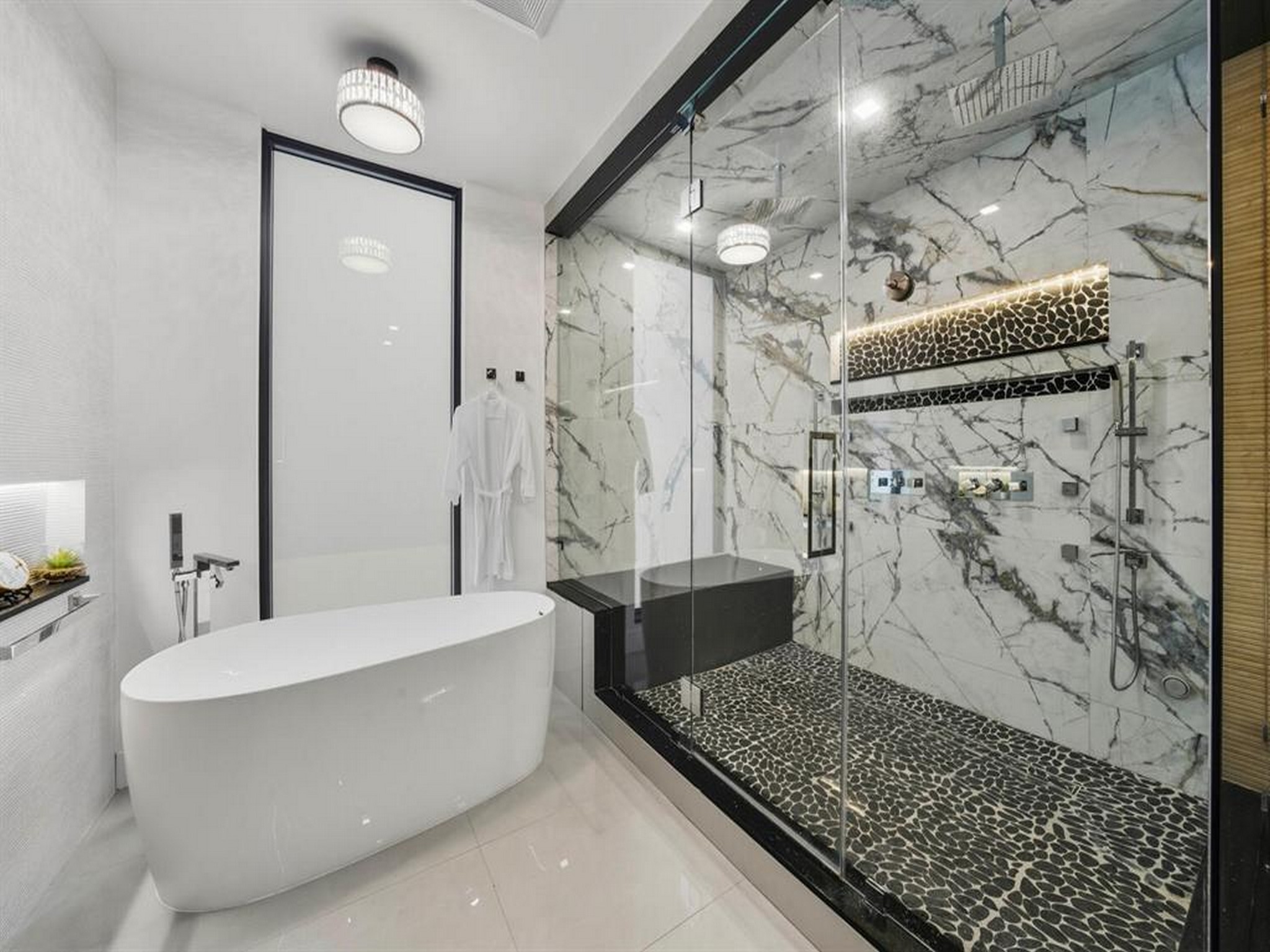  2581 NE 50th Street, Lighthouse Point, FL, 33064 - 物件實景