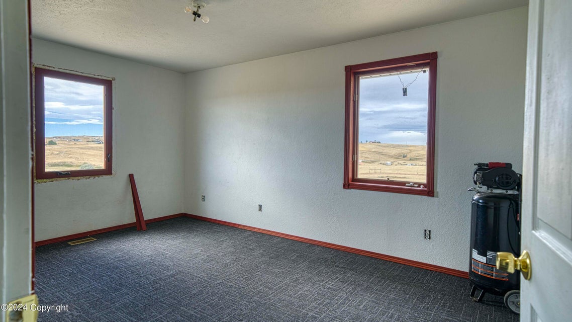 Gillette, Wyoming, 82718, United States, 3 Bedrooms Bedrooms, ,3 BathroomsBathrooms,Residential,For Sale,1977220