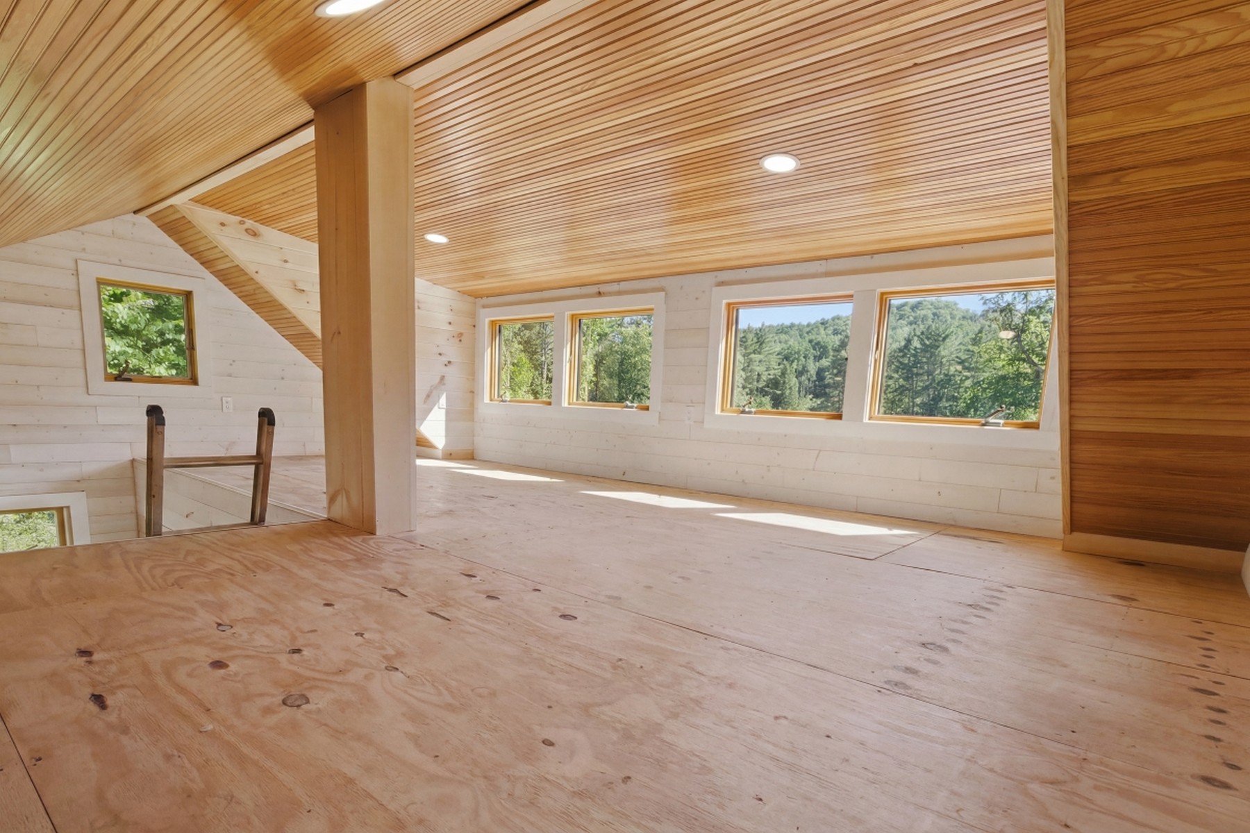  1100 Houghtonville Road - 物件實景