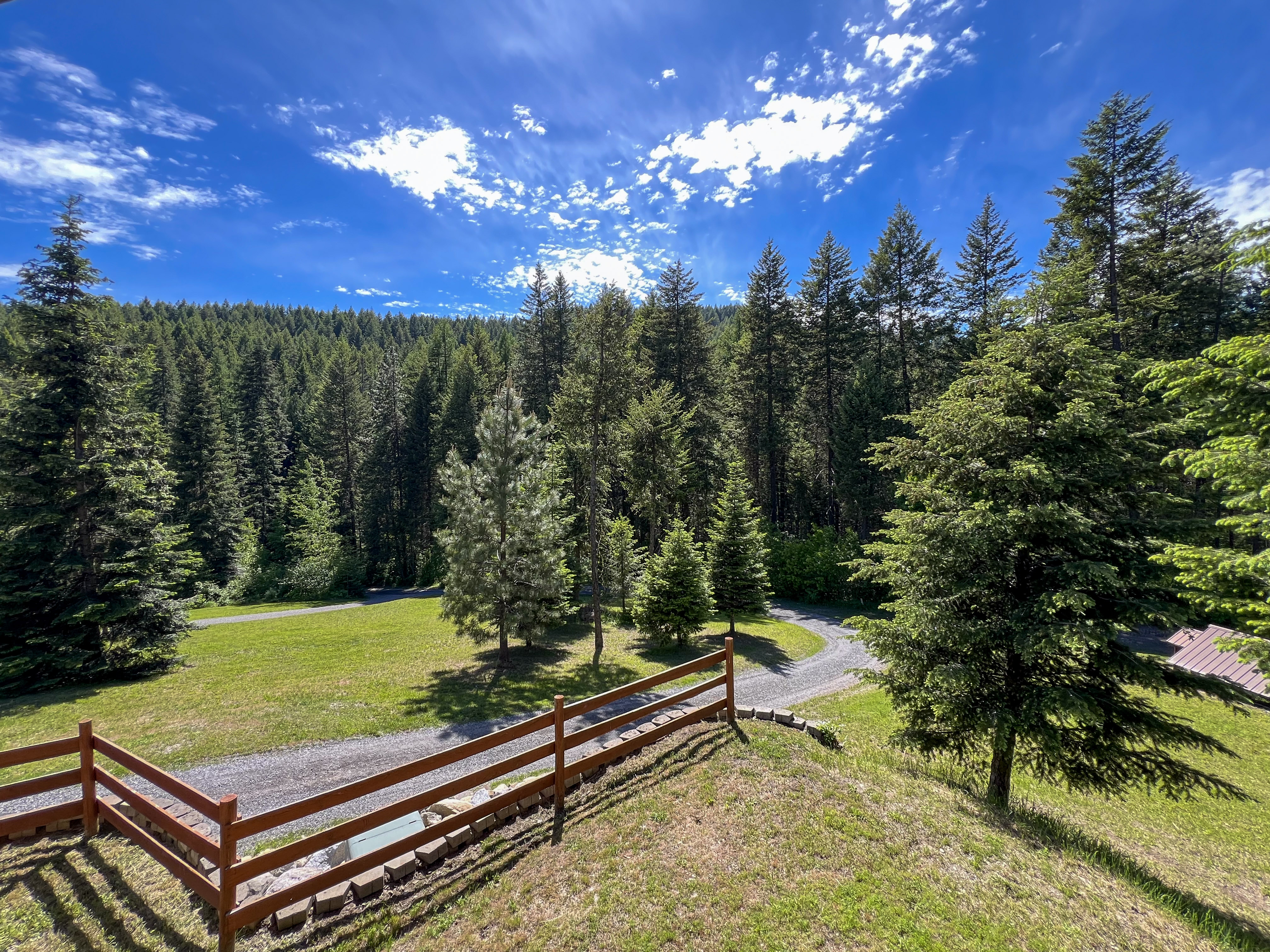 Colville, Washington, 99114, United States, 2 Bedrooms Bedrooms, ,2 BathroomsBathrooms,Residential,For Sale,1928739