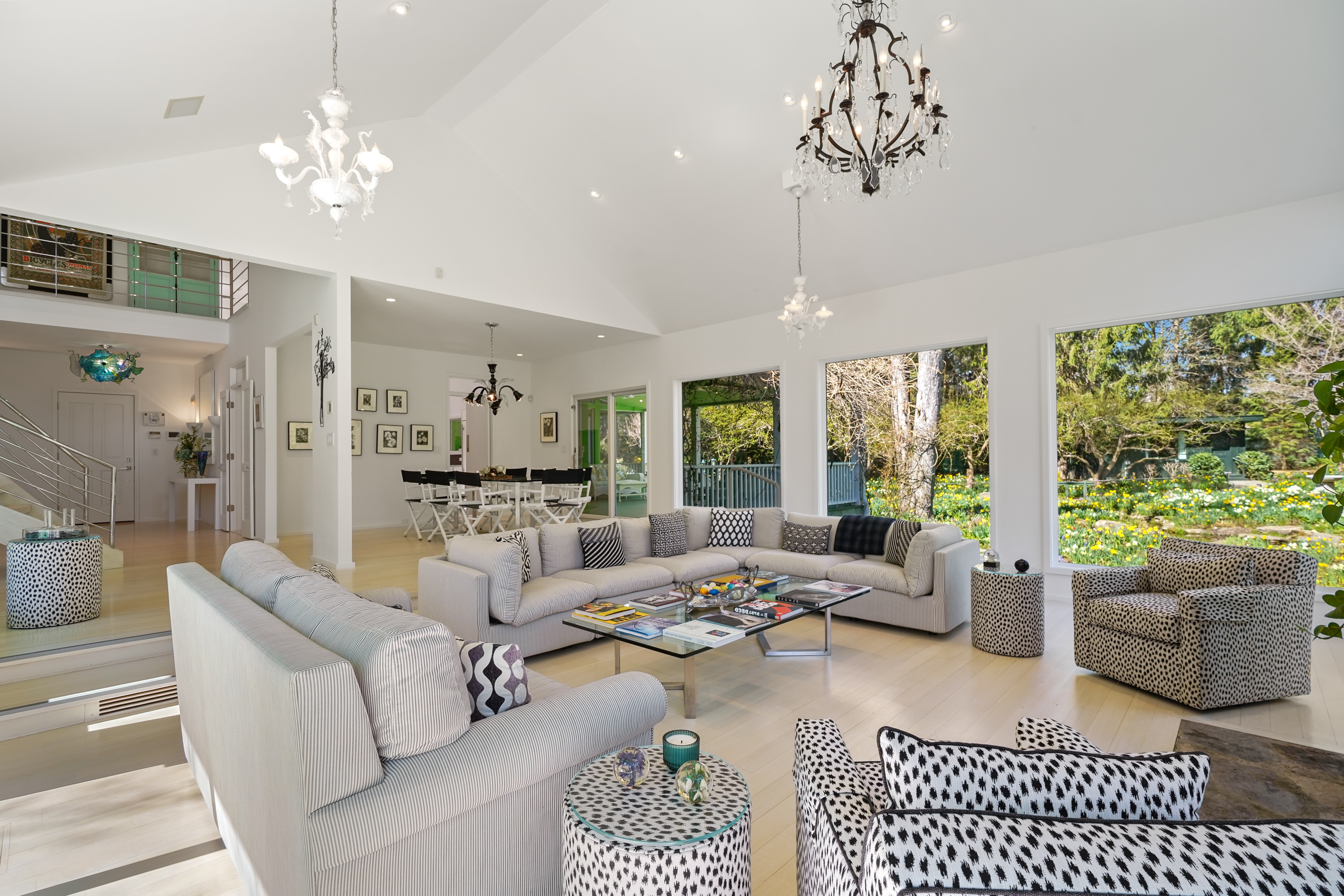  135 & 129 Zaccheus Mead Lane - 物件實景