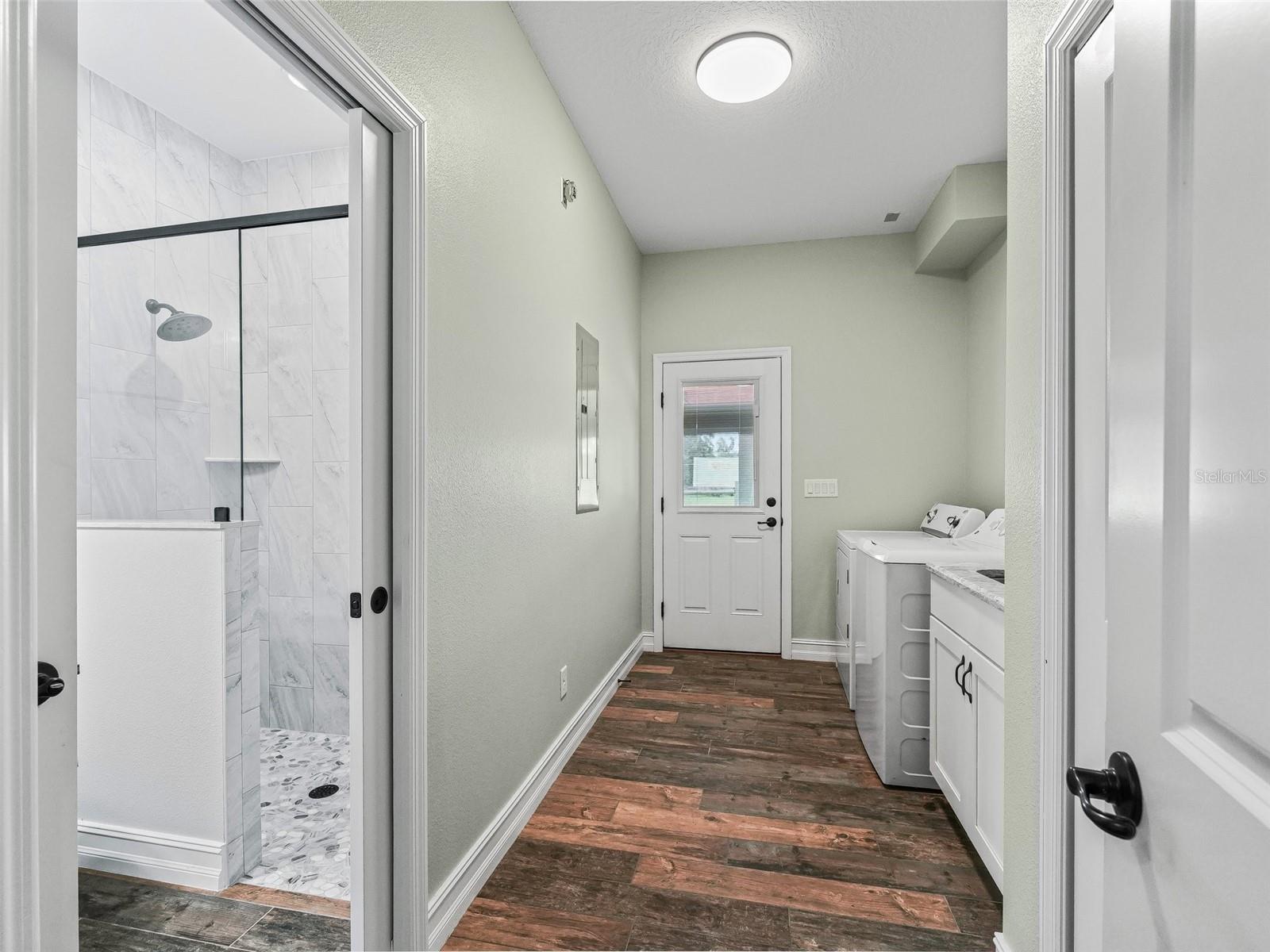 Bushnell, Florida, 33513, United States, 2 Bedrooms Bedrooms, ,2 BathroomsBathrooms,Residential,For Sale,1894339