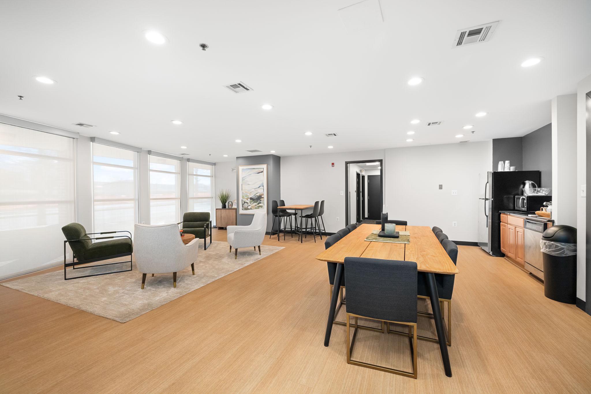  181 Reed Avenue E, Alexandria, VA, 22305 - 物件實景