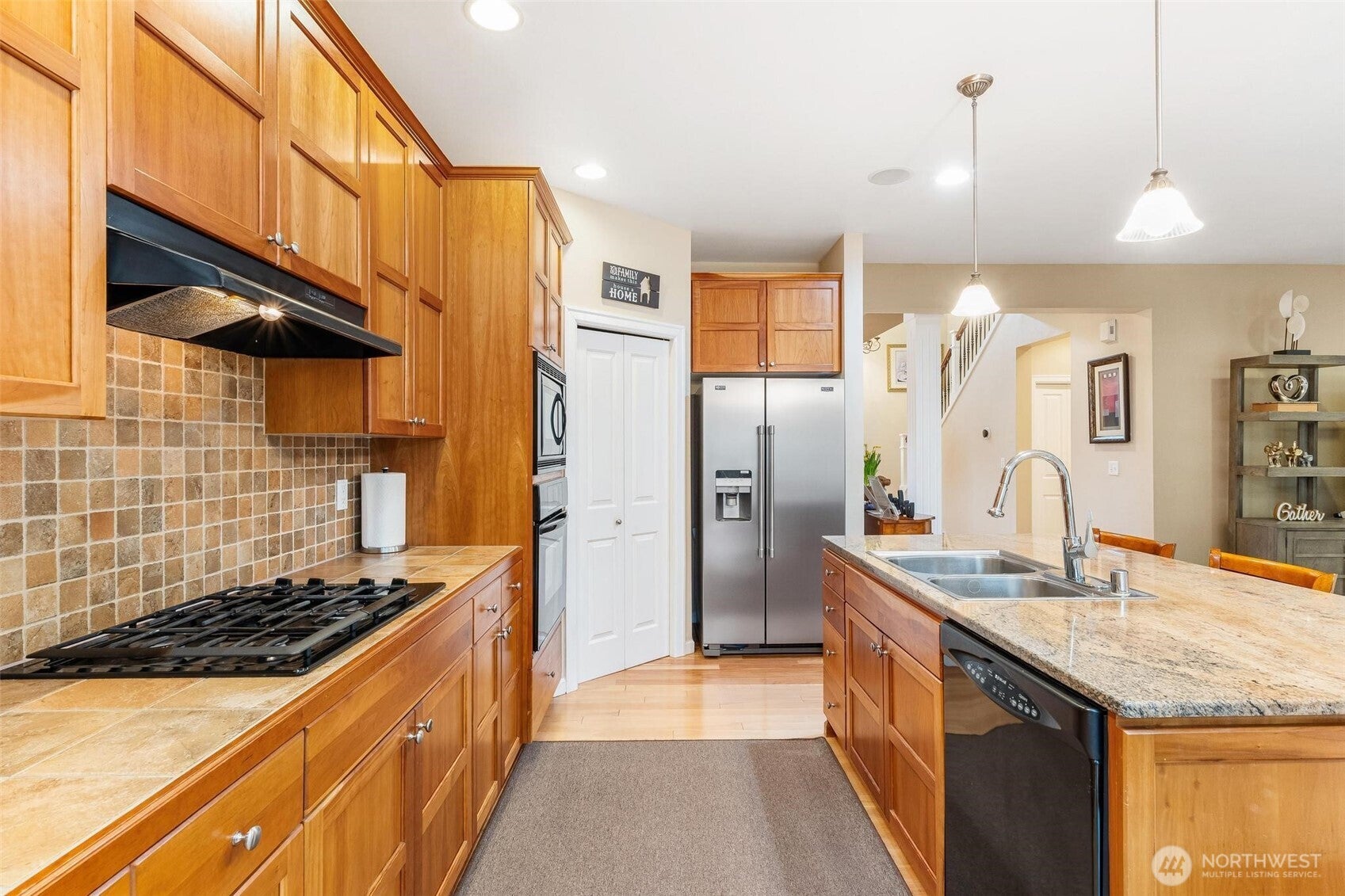 Mill Creek, Washington, 98012, United States, 5 Bedrooms Bedrooms, ,2 BathroomsBathrooms,Residential,For Sale,2034183