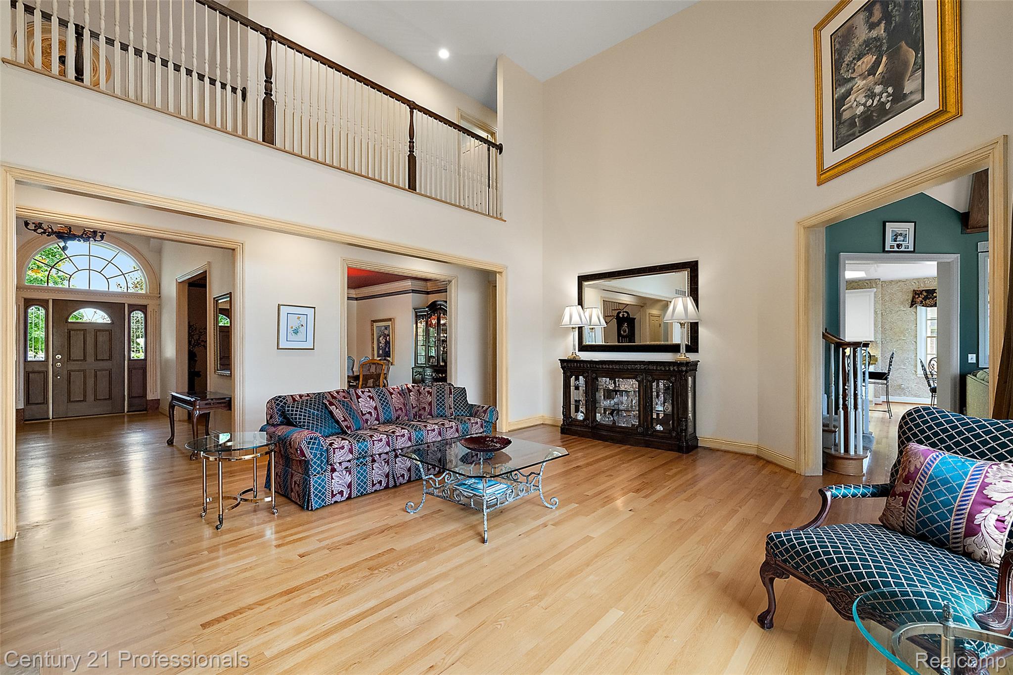 GrandBlanc, Michigan, 48439, United States, 4 Bedrooms Bedrooms, ,5 BathroomsBathrooms,Residential,For Sale,1980457