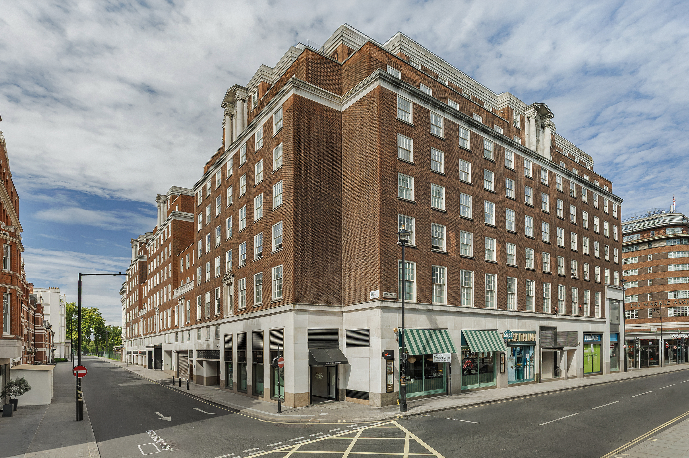  Turnkey Three-Bedroom Apartment in Mayfair - 物件實景