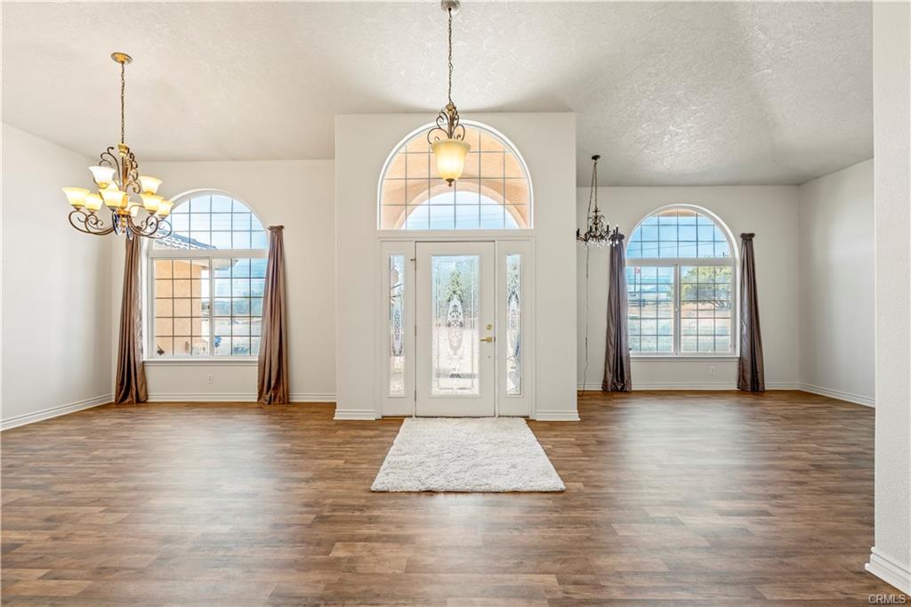 Phelan, California, 92371, United States, 5 Bedrooms Bedrooms, ,3 BathroomsBathrooms,Residential,For Sale,1924056