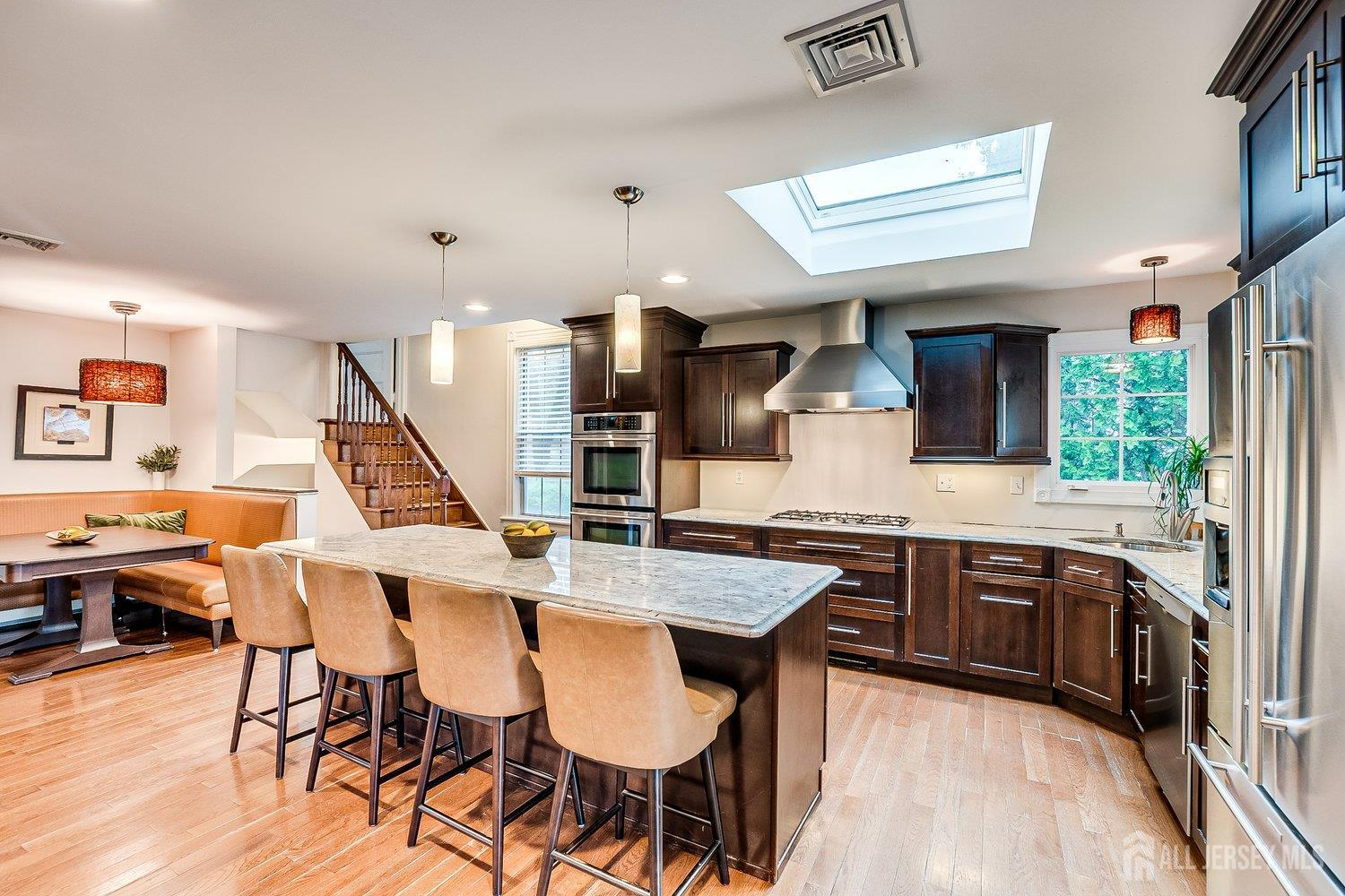Metuchen, New Jersey, 08840, United States, 5 Bedrooms Bedrooms, ,3 BathroomsBathrooms,Residential,For Sale,1903678