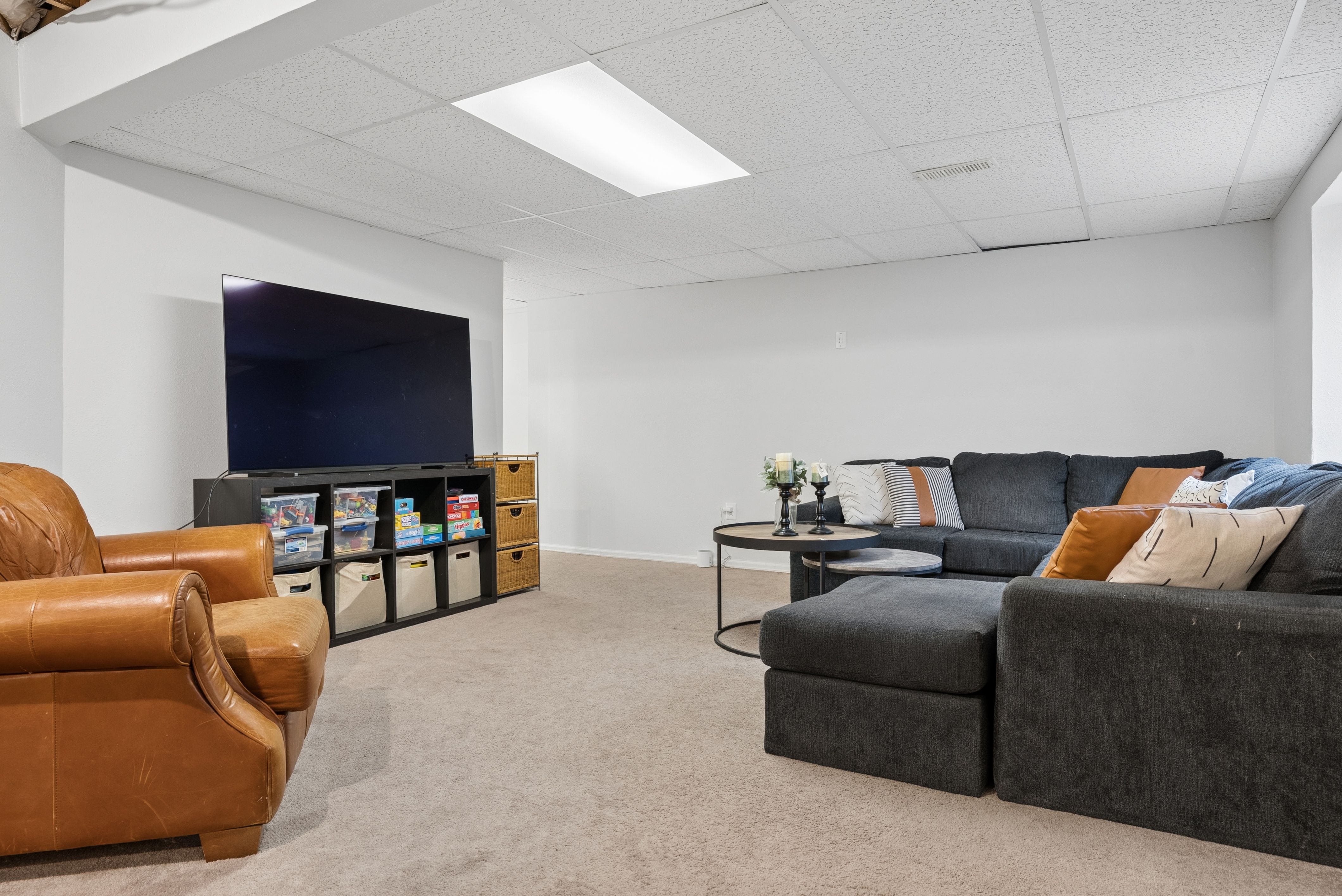  Tucked in a Quiet Cul-De-Sac in the Desirable Deza Estates - 物件實景