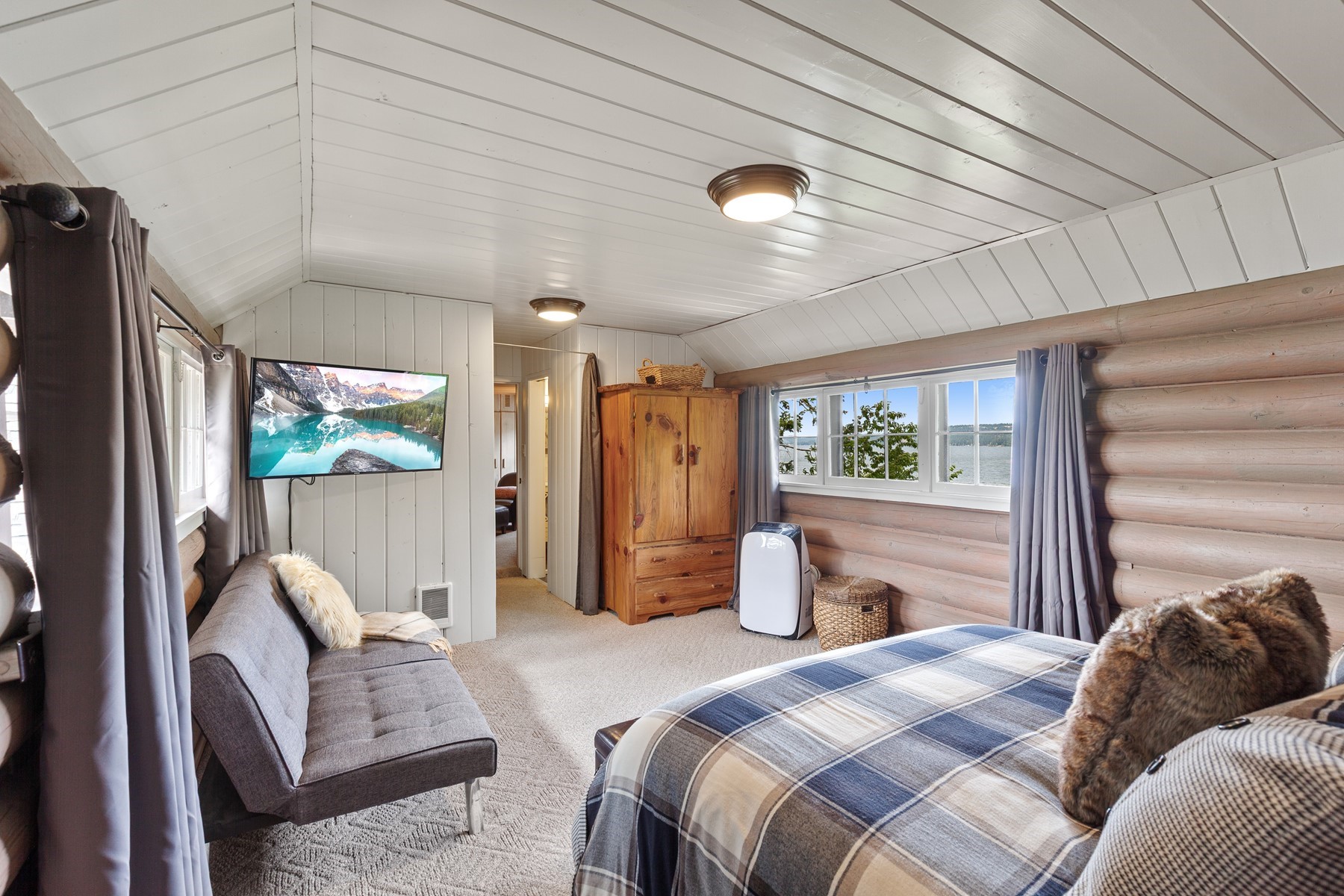  Captivating Upscale Log Lakefront Retreat - 物件實景