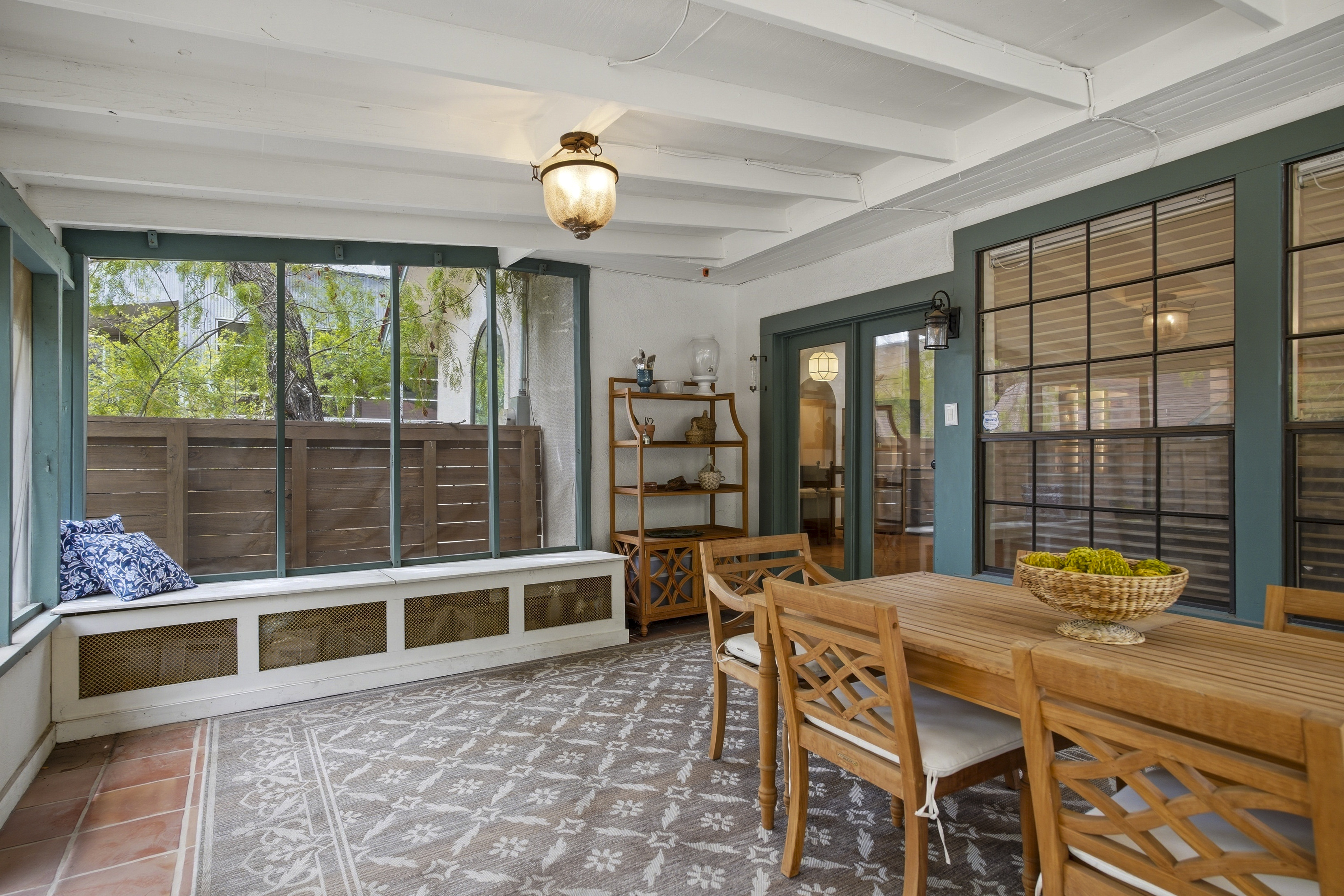  Timeless Alamo Heights Spanish Colonial - 物件實景