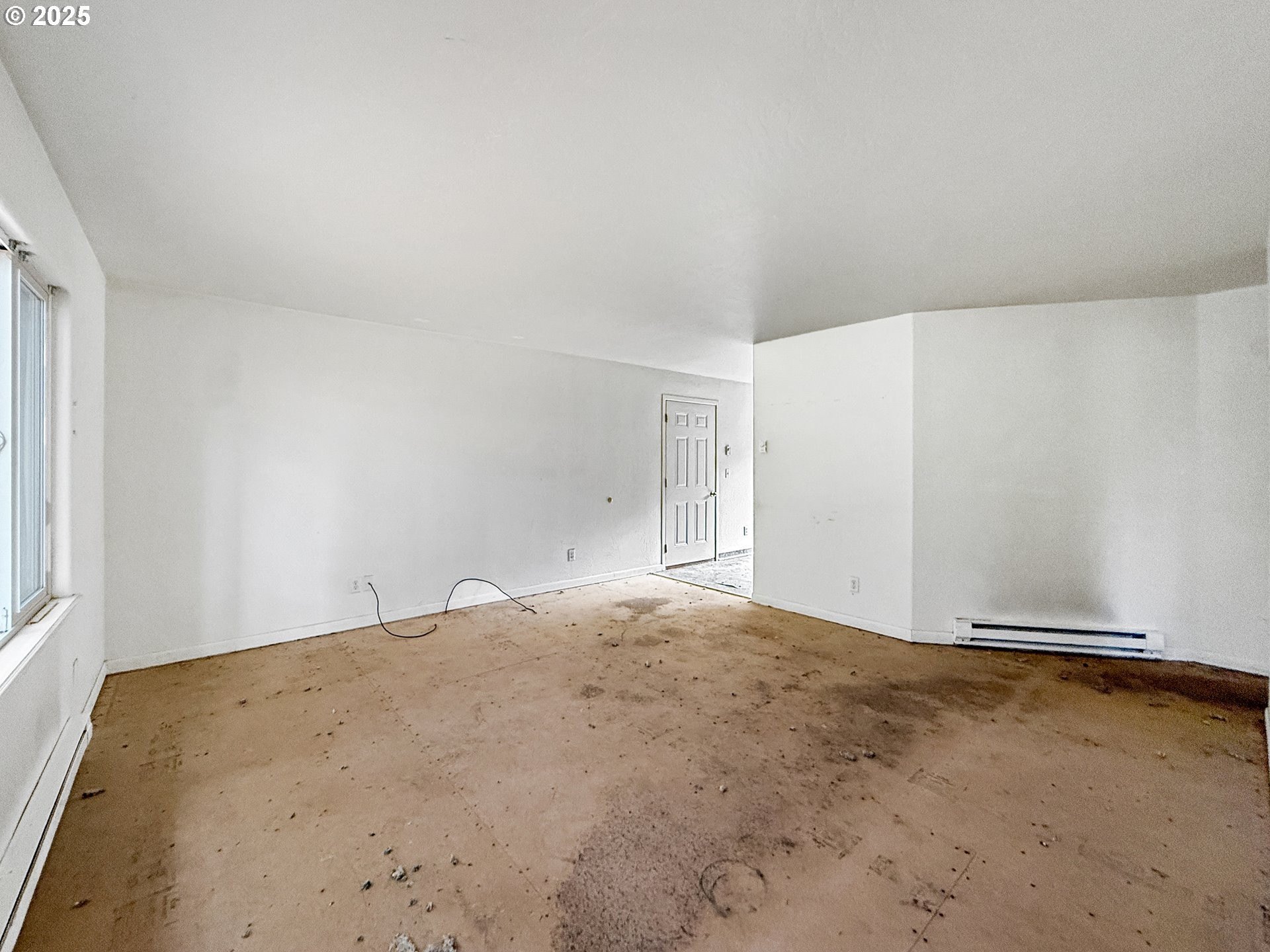 Brookings, Oregon, 97415, United States, ,Residential,For Sale,1983700