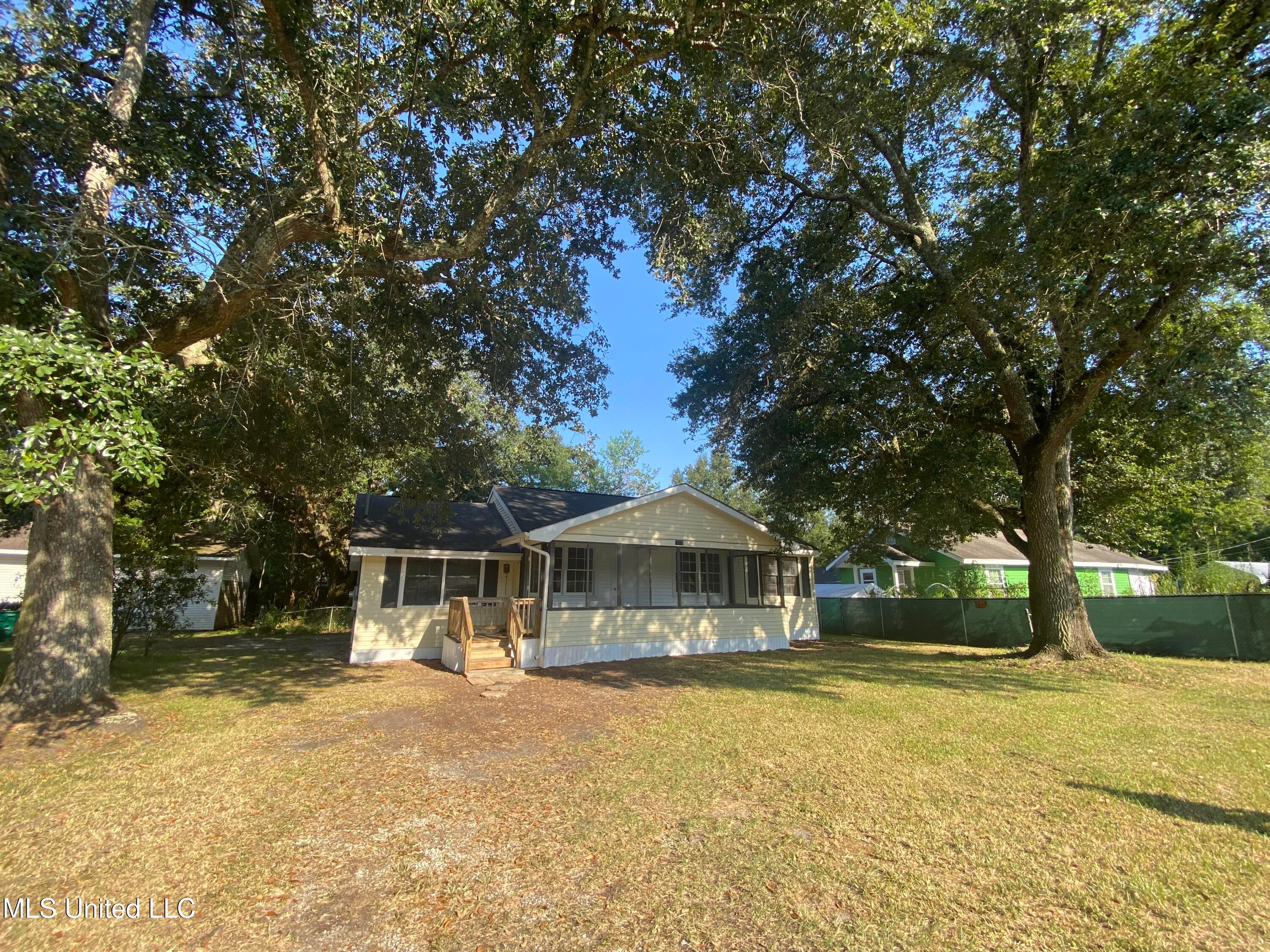 Barnes Rd, Moss Point, MS 39563 #1