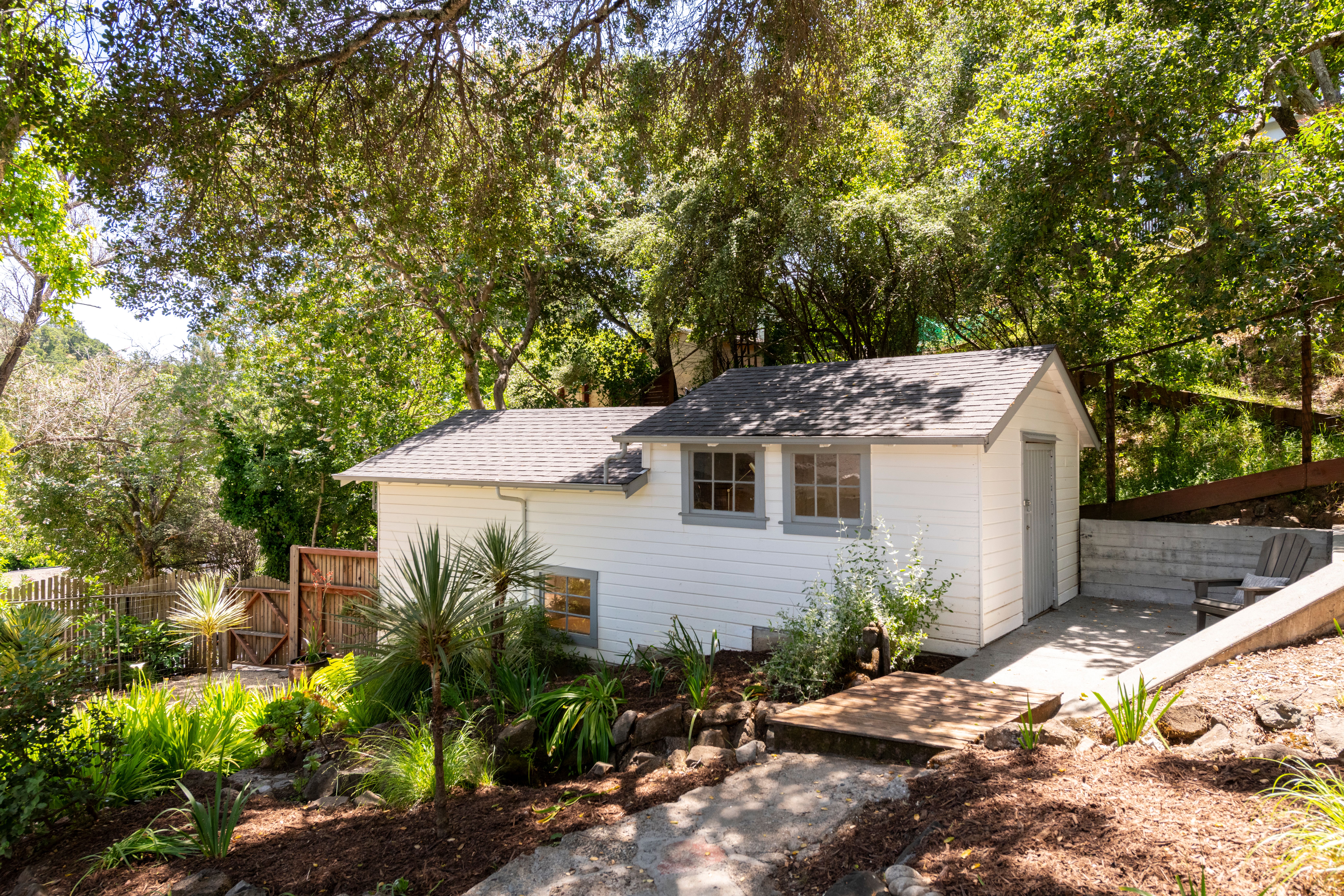  Lush Indoor-Outdoor Living in San Anselmo - 物件實景