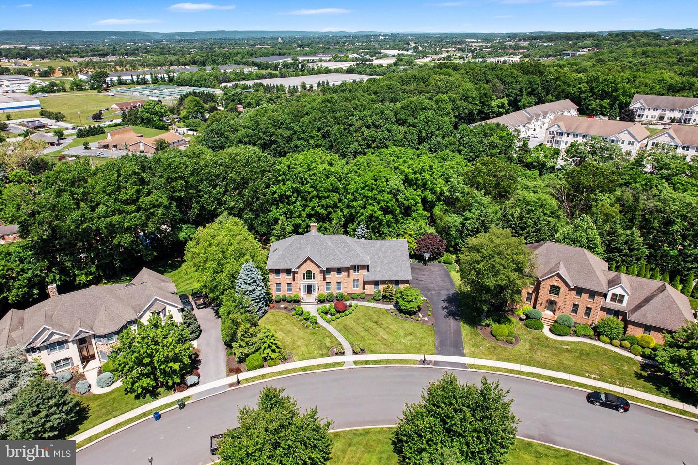 MECHANICSBURG, Pennsylvania, 17055, United States, 6 Bedrooms Bedrooms, ,6 BathroomsBathrooms,Residential,For Sale,2048271