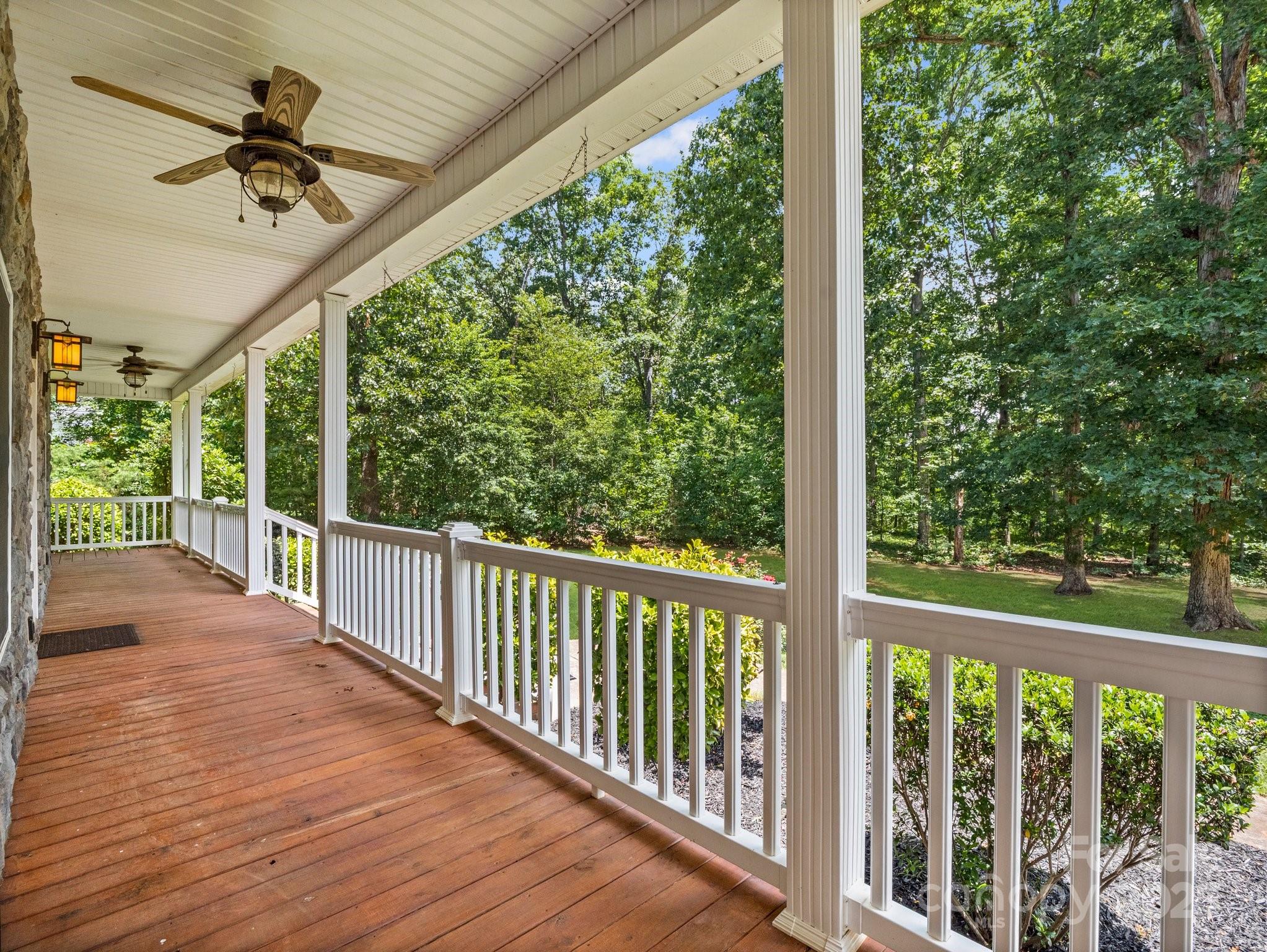 Lincolnton, North Carolina, 28092, United States, 4 Bedrooms Bedrooms, ,4 BathroomsBathrooms,Residential,For Sale,2009107