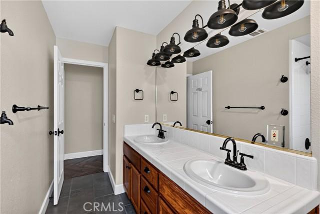 Merced, California, 95340, United States, 5 Bedrooms Bedrooms, ,3 BathroomsBathrooms,Residential,For Sale,2012352