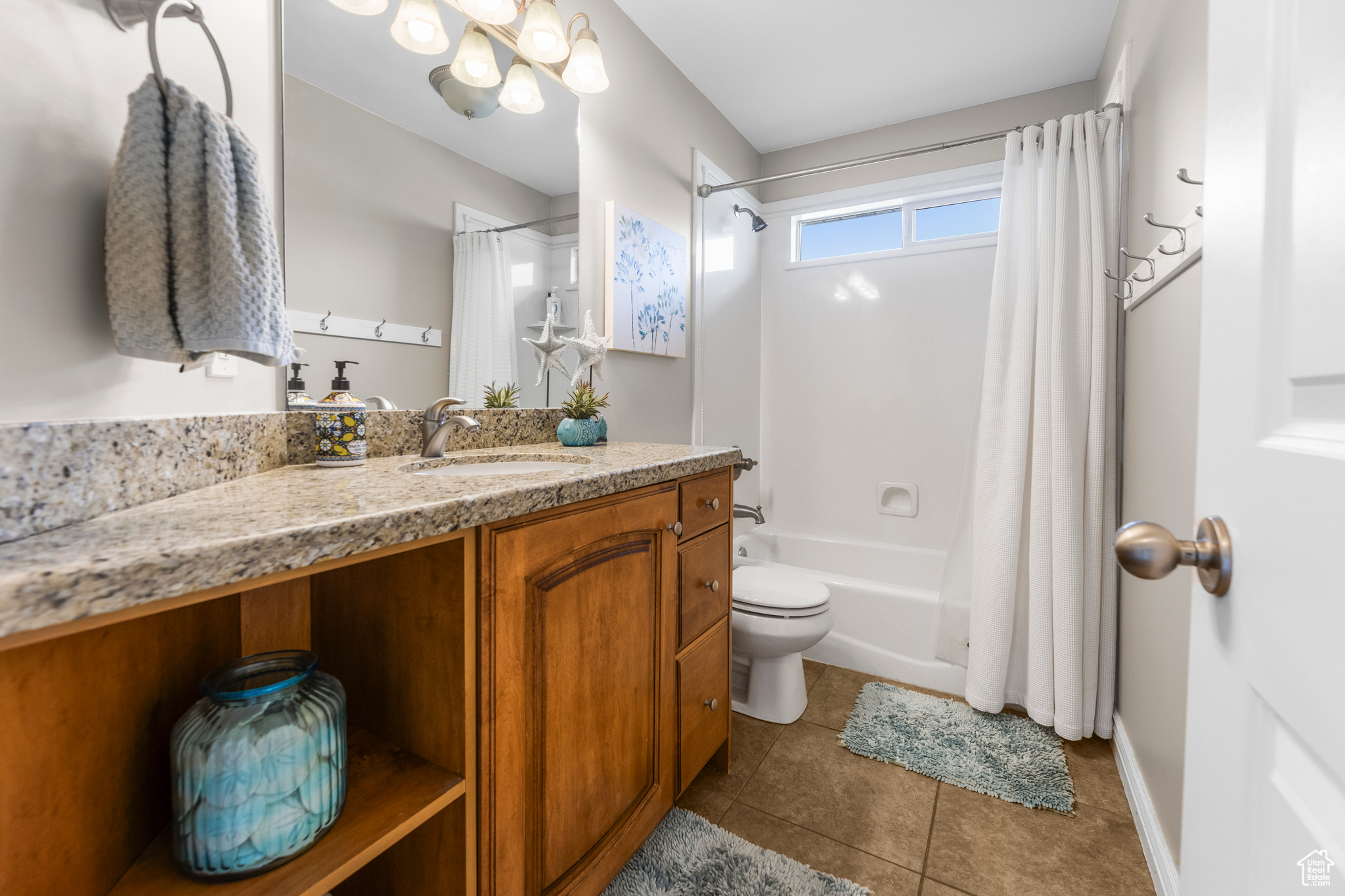 Layton, Utah, 84041, United States, 6 Bedrooms Bedrooms, ,3 BathroomsBathrooms,Residential,For Sale,1795196