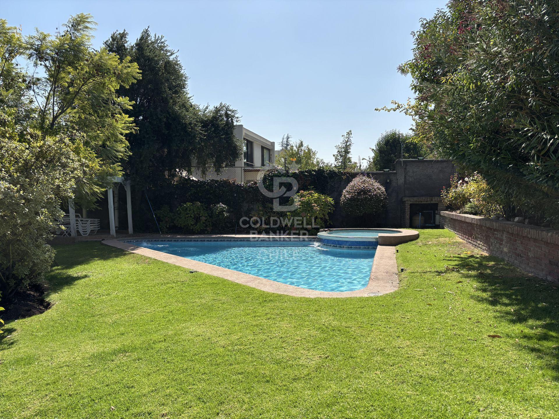 La Reina, Chile, 5 Bedrooms Bedrooms, ,5 BathroomsBathrooms,Residential,For Sale,1779147
