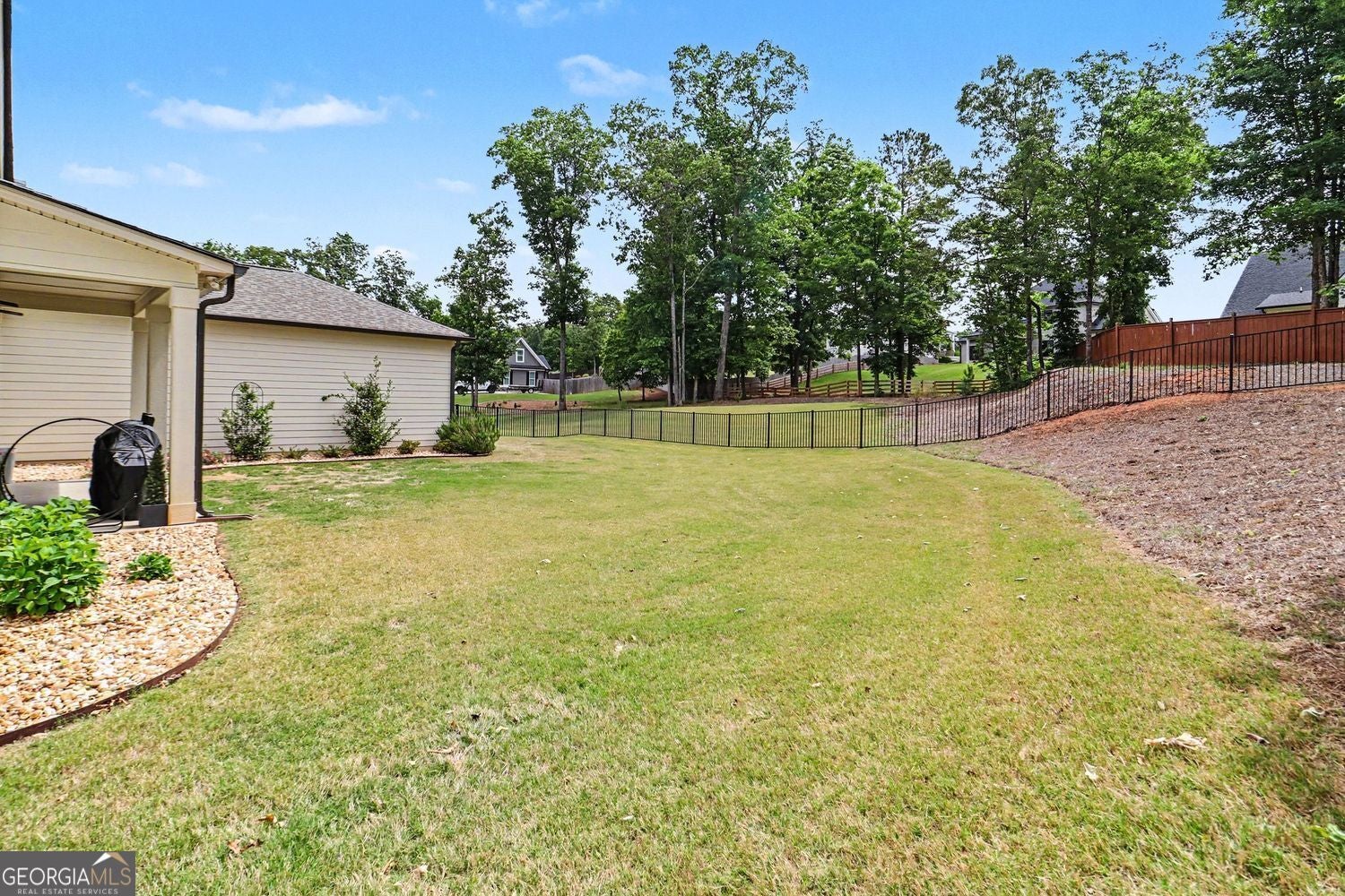 Newnan, Georgia, 30263, United States, 4 Bedrooms Bedrooms, ,4 BathroomsBathrooms,Residential,For Sale,2041136