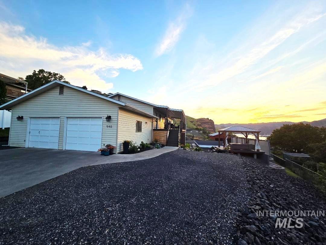 Coulter Ln, Clarkston, WA 99403