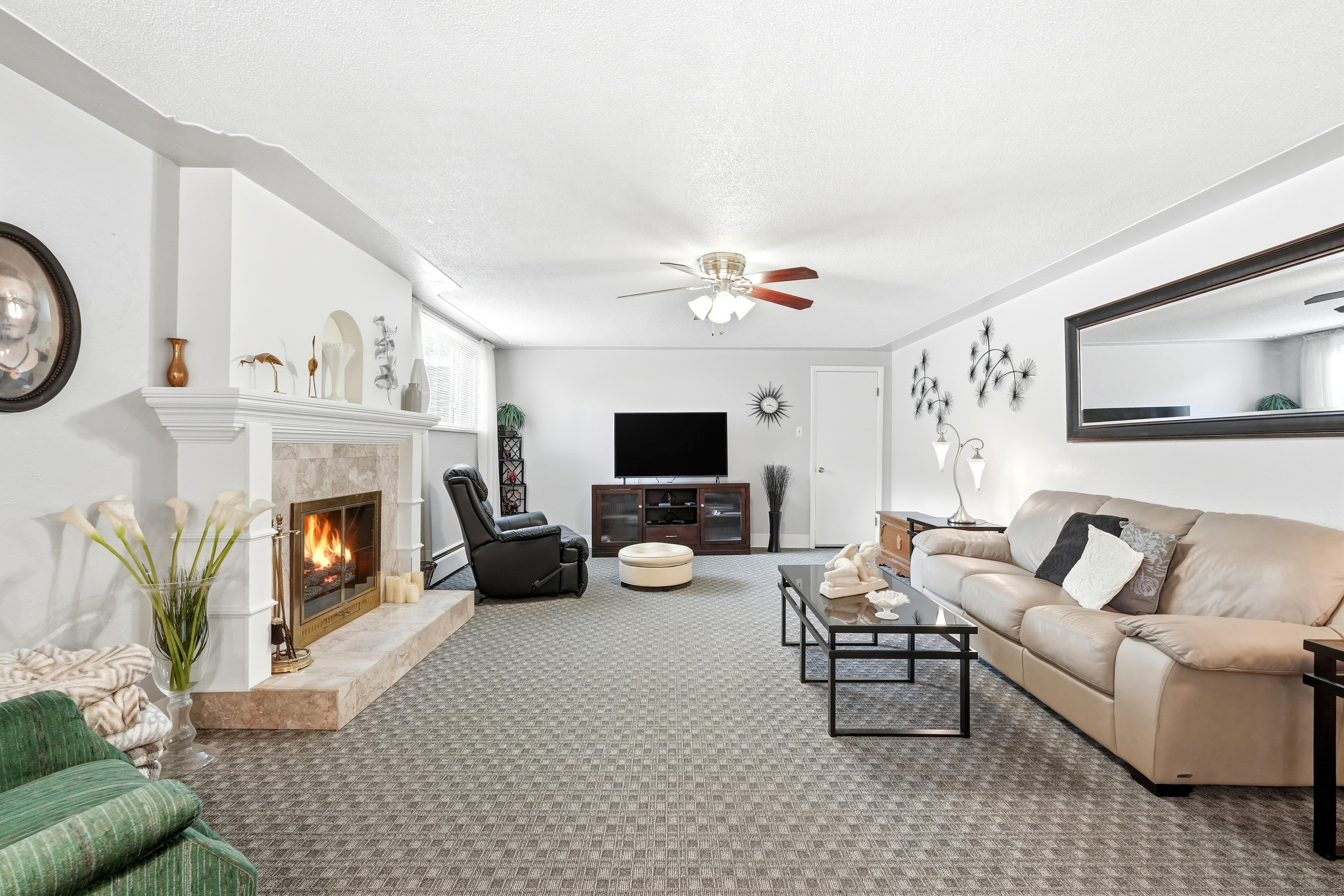  Rare Denver Opportunity  Two Homes, Three Living Spaces on One Lot - 物件實景