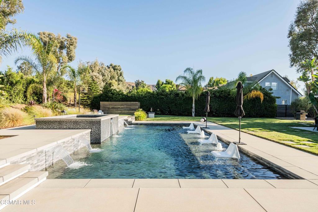 Simi Valley, California, 93065, United States, 4 Bedrooms Bedrooms, ,3 BathroomsBathrooms,Residential,For Sale,1941283